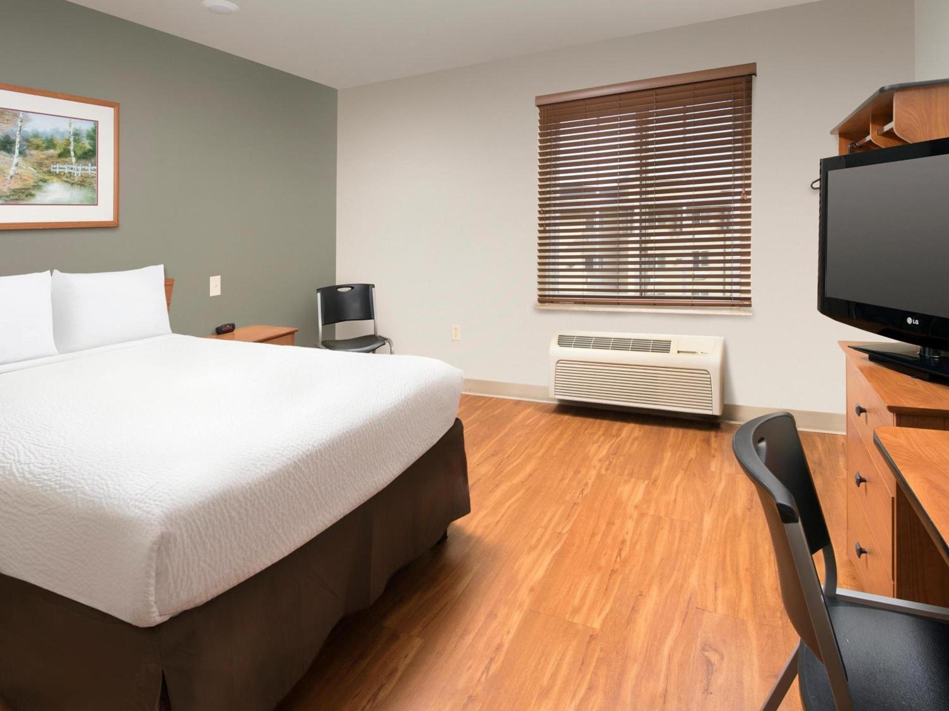 Extended Stay America Select Suites - Wichita - Airport photo 31