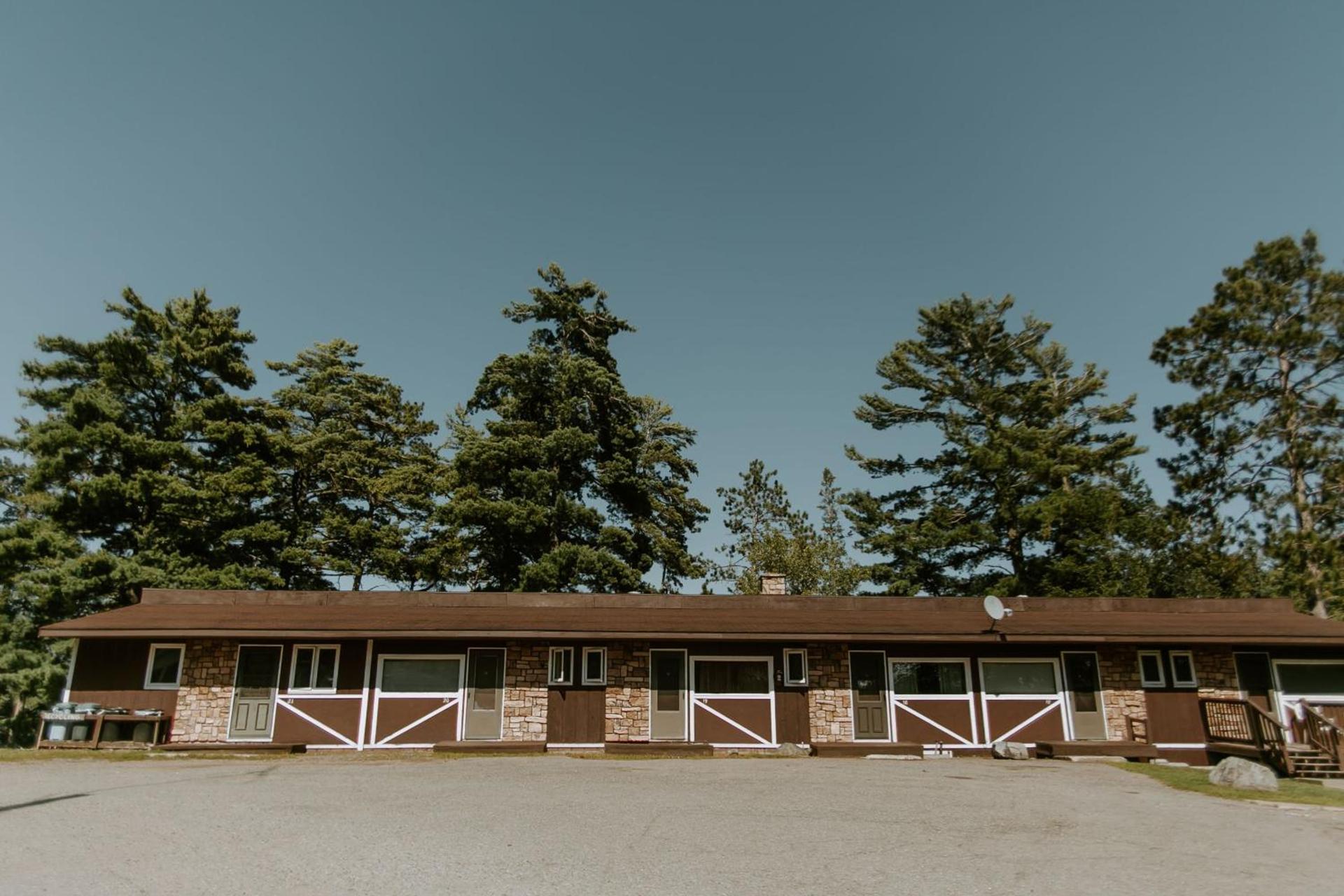 Silver Rapids Lodge & Campground photo 77