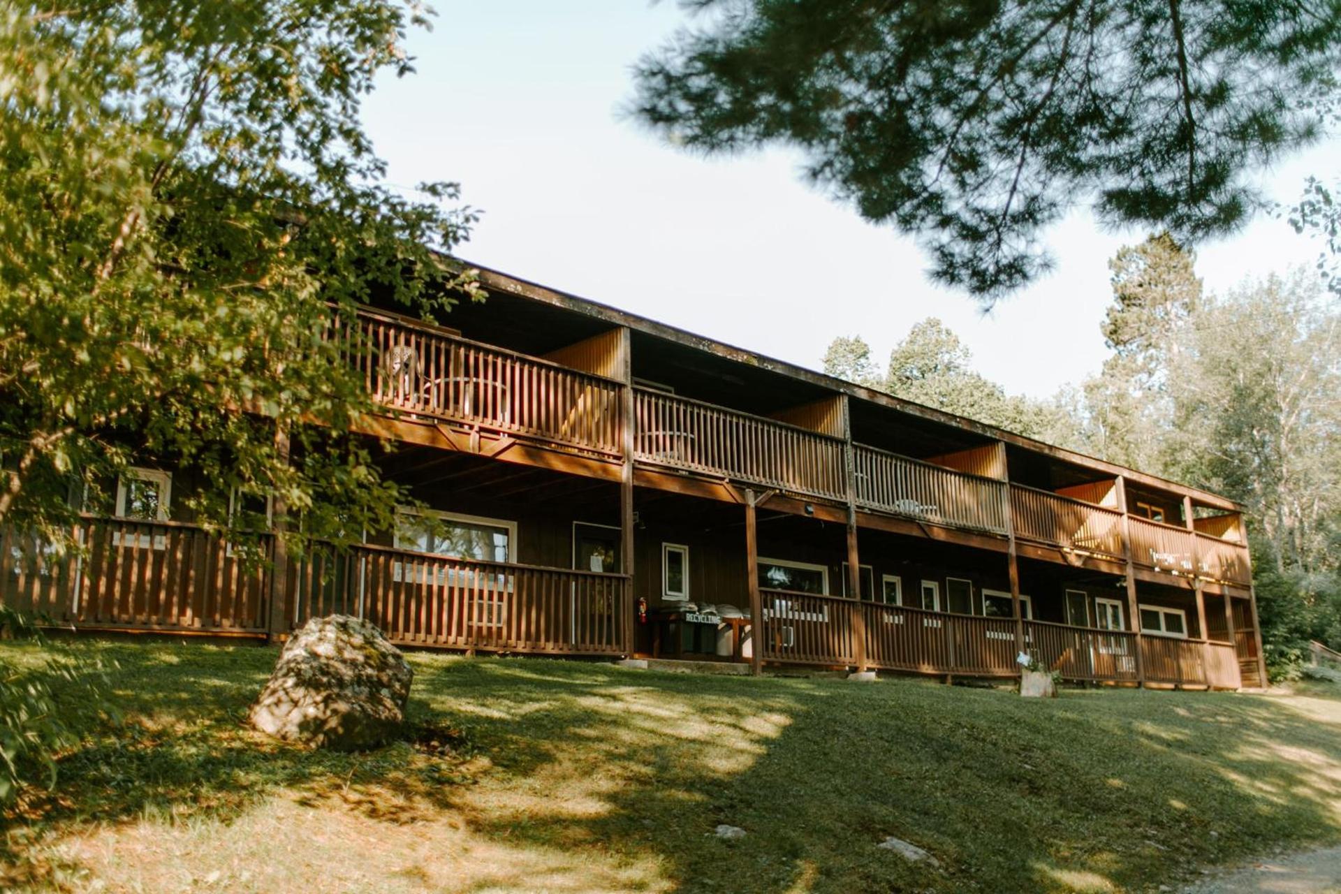 Silver Rapids Lodge & Campground photo 73
