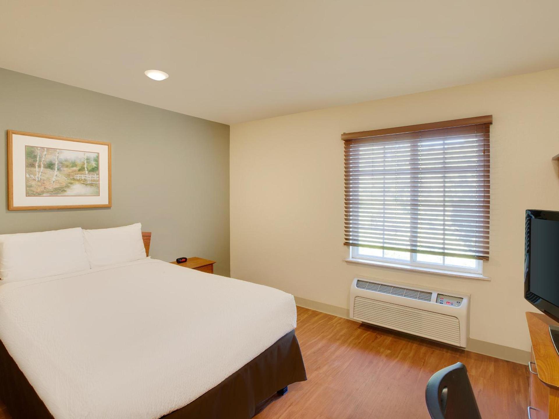 Studio 6 Extended Stay Shreveport Airport LA photo 36