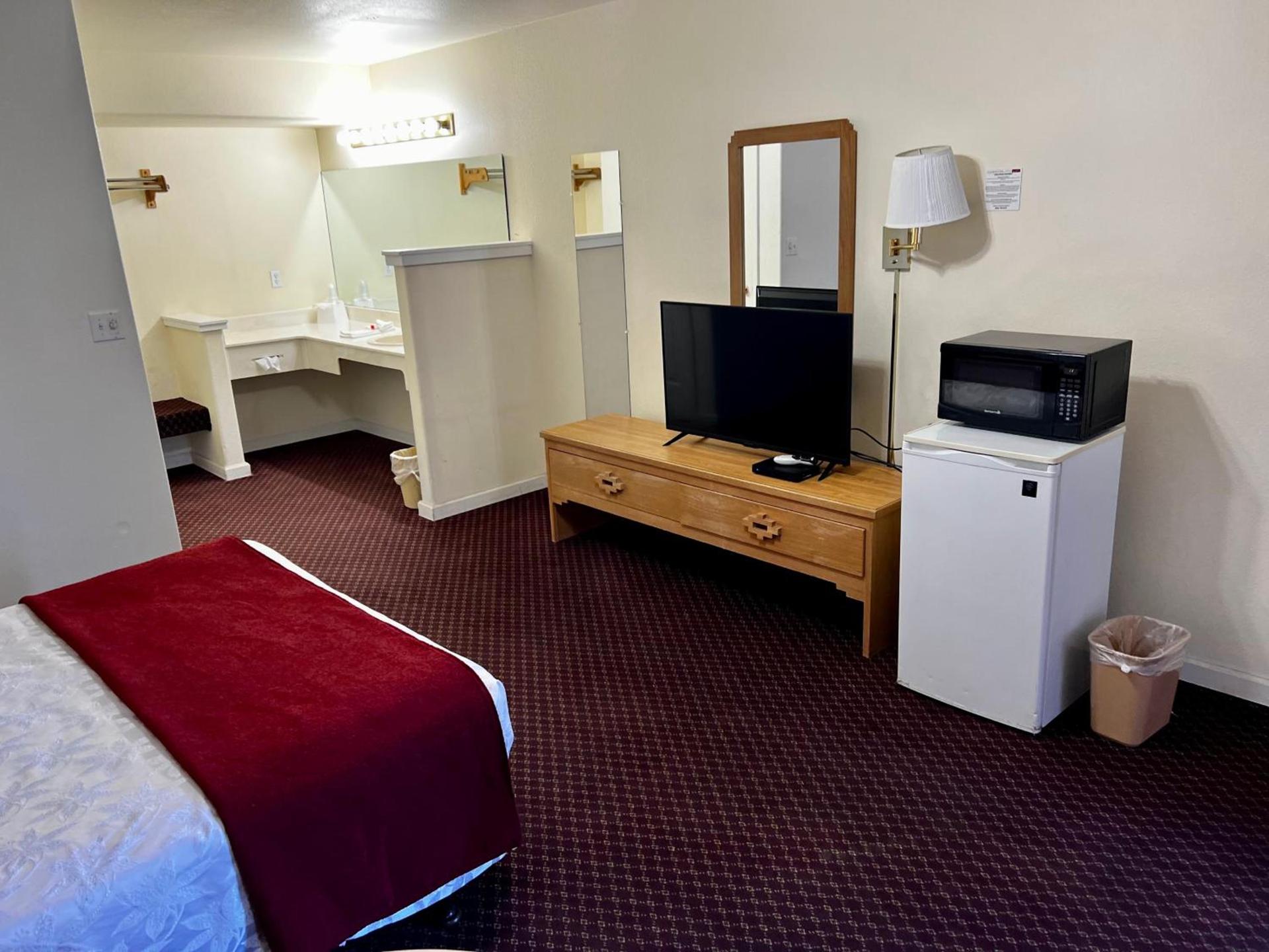Rodeway Inn - SFI Winnemucca photo 15