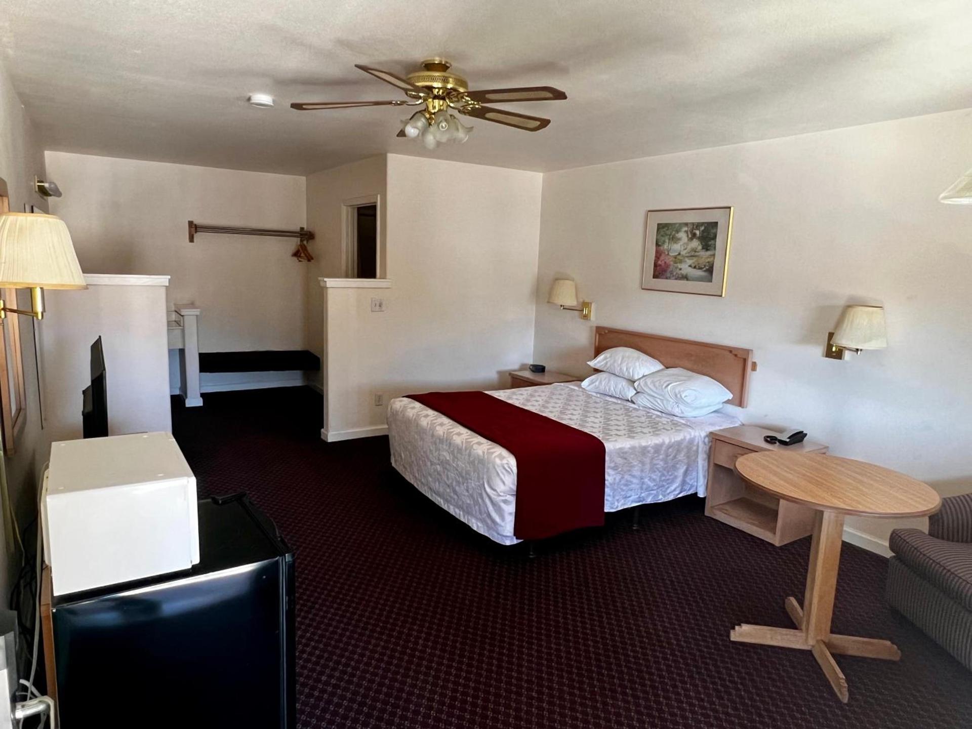 Rodeway Inn - SFI Winnemucca photo 22