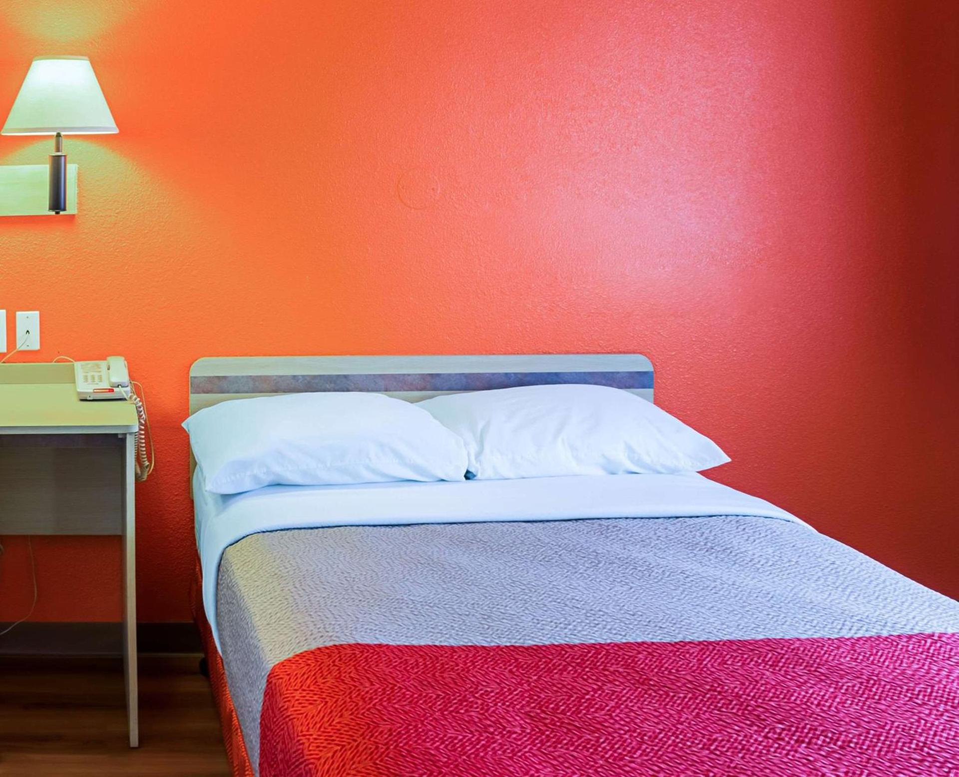 Motel 6-Porterville, CA photo 4