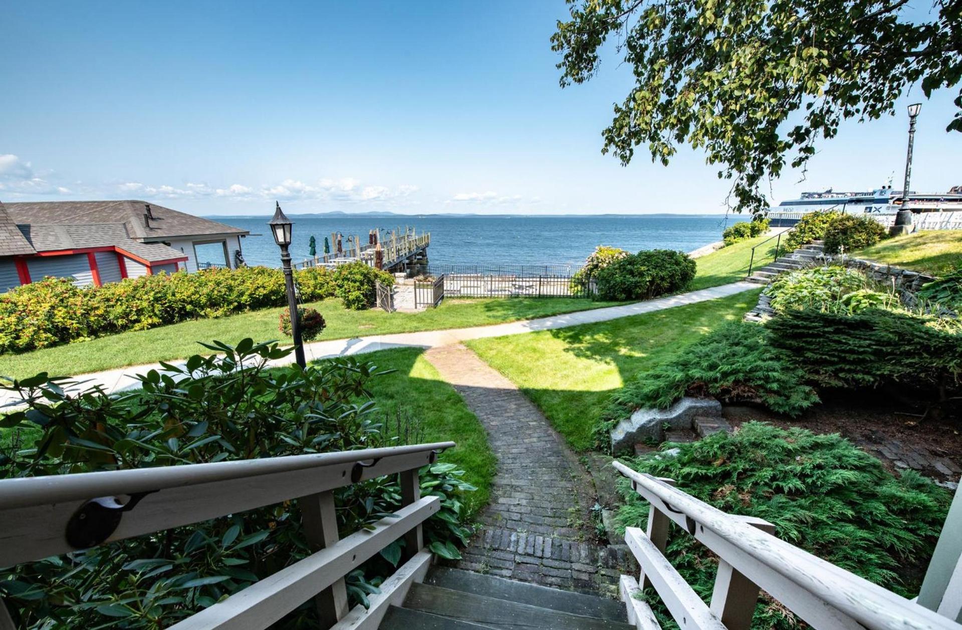 Holiday Inn Bar Harbor Regency Hotel by IHG photo 54