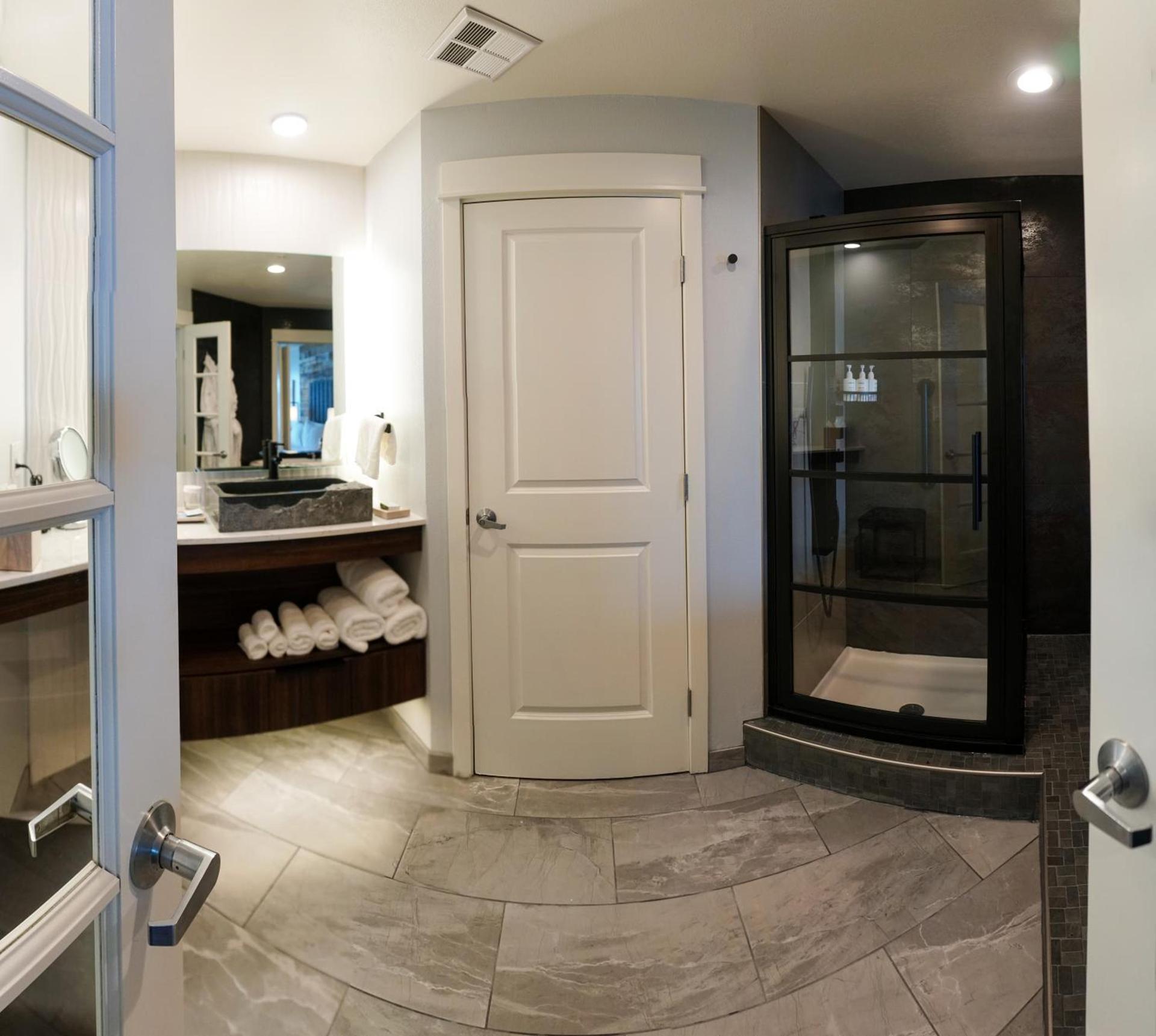Cannery Pier Hotel & Spa photo 73