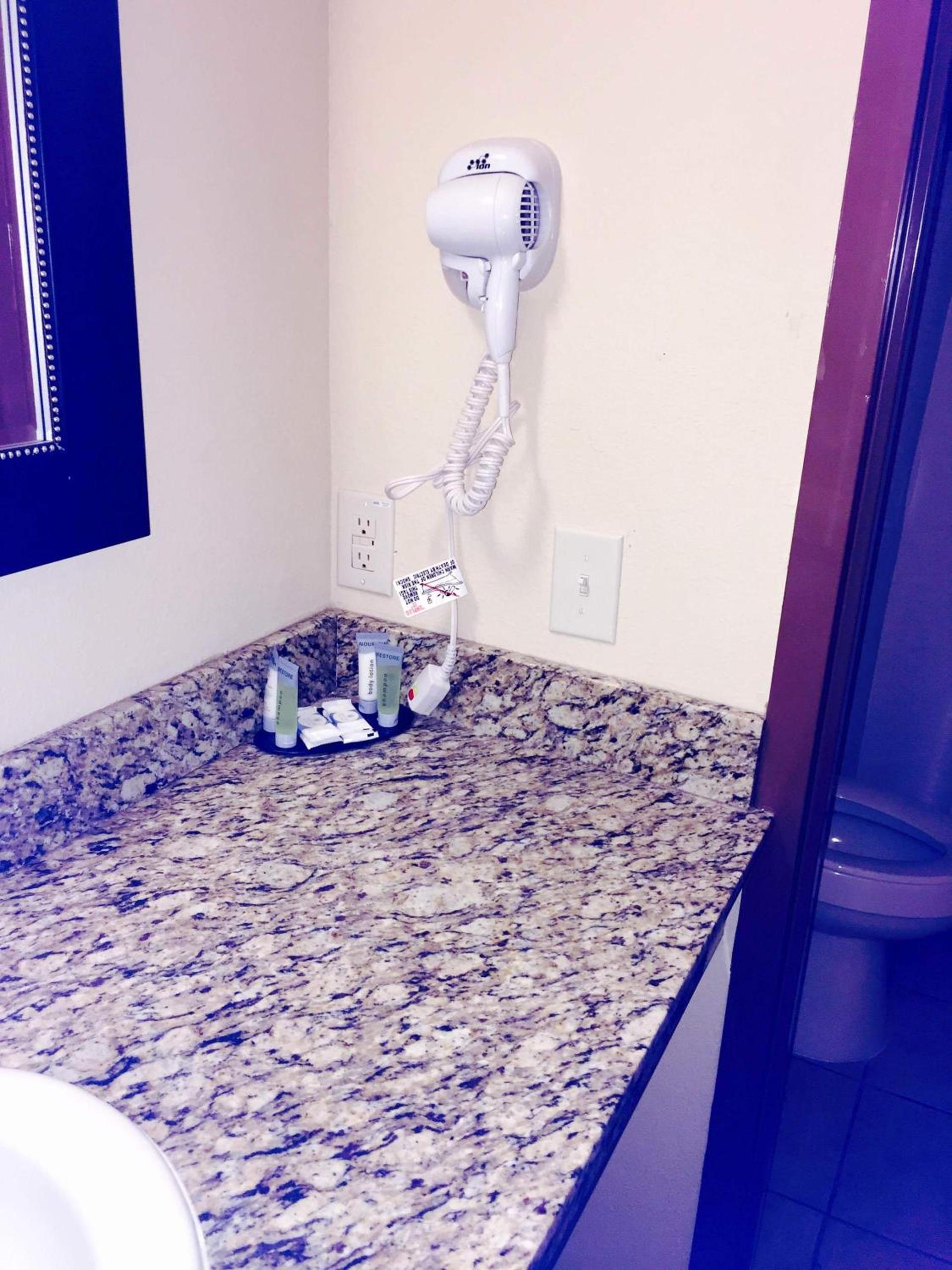 Texan Inn and Suites Tilden photo 26