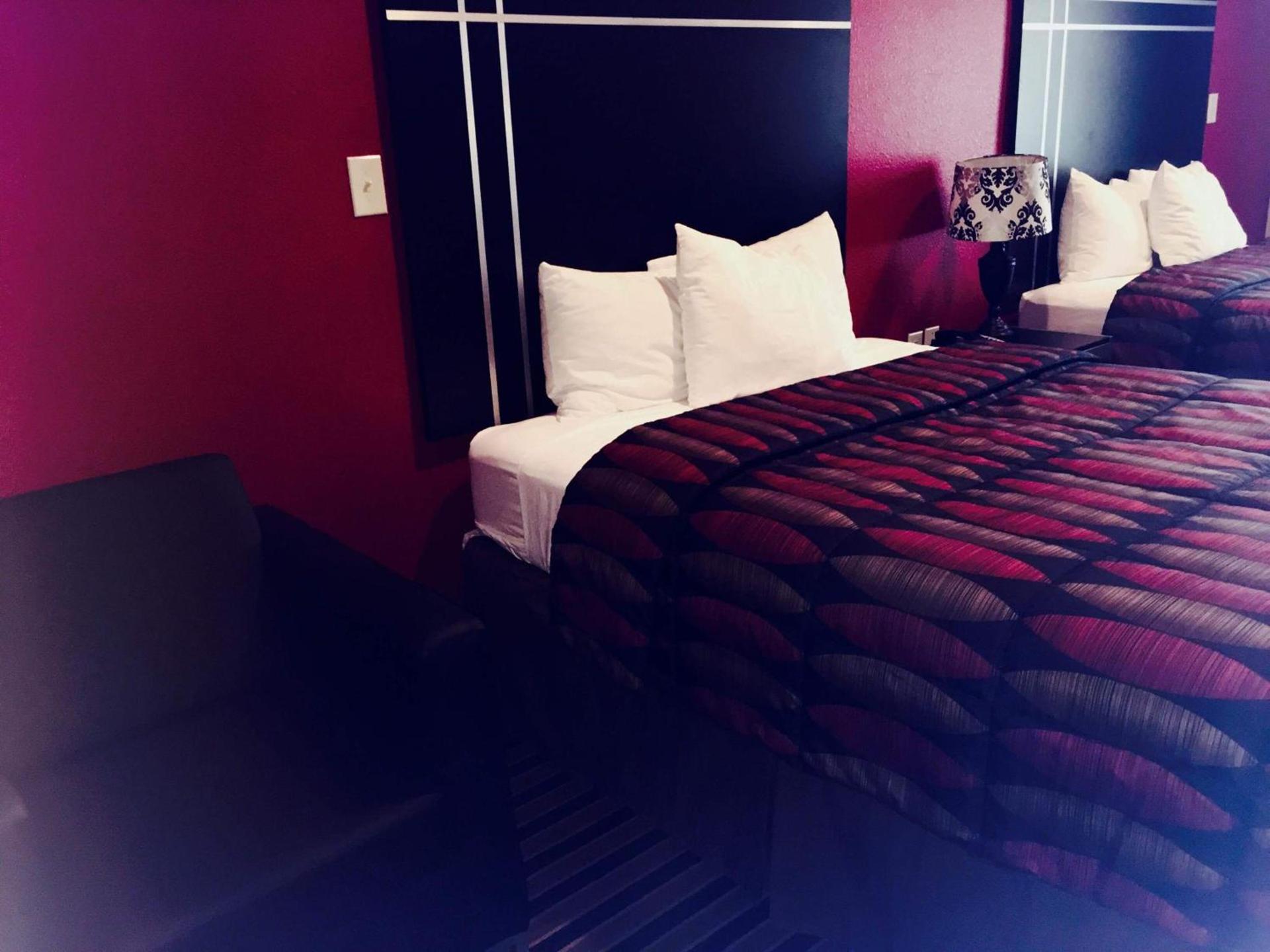 Texan Inn and Suites Tilden photo 10
