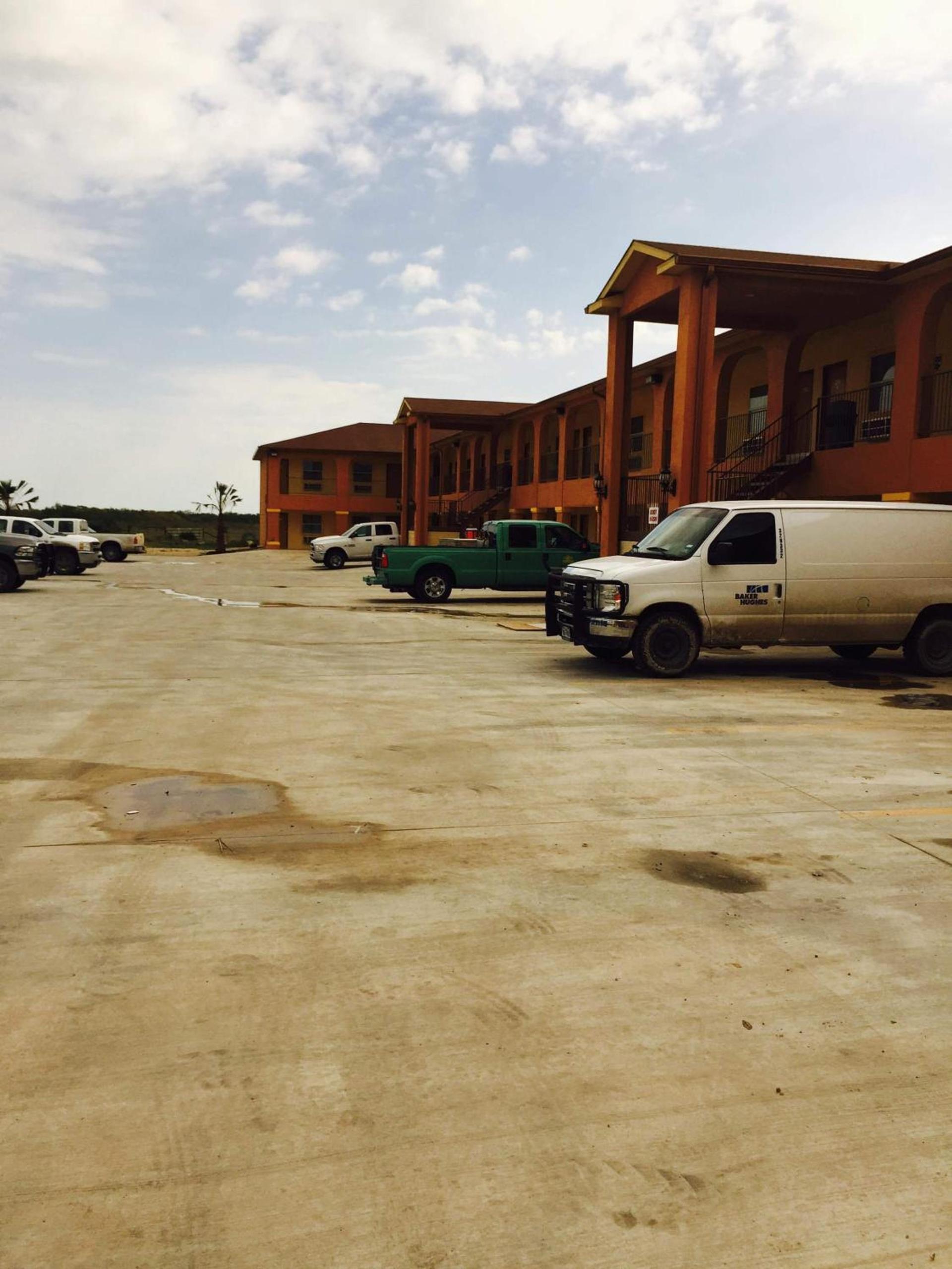 Texan Inn and Suites Tilden photo 29