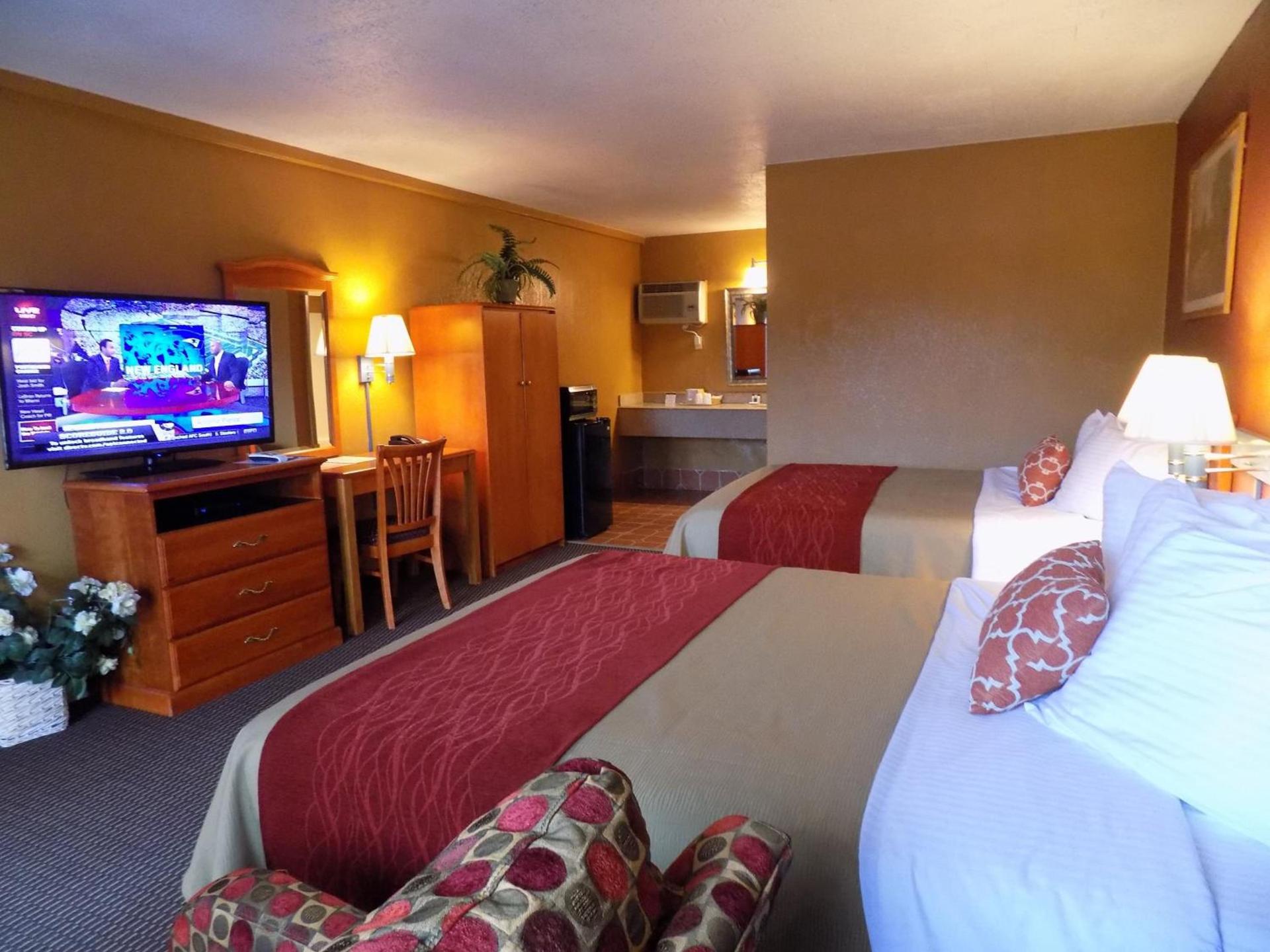 Virginia Inn photo 28