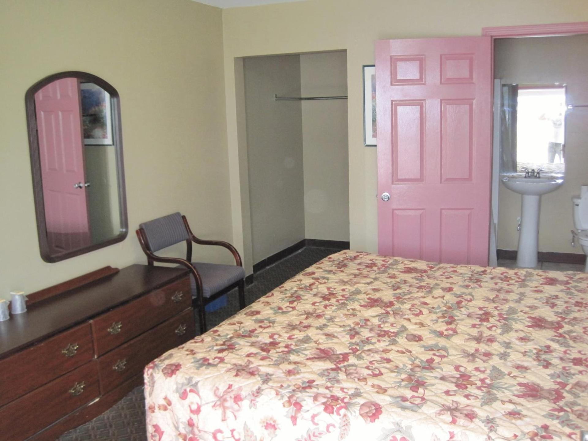 Royal Relax Inn photo 3
