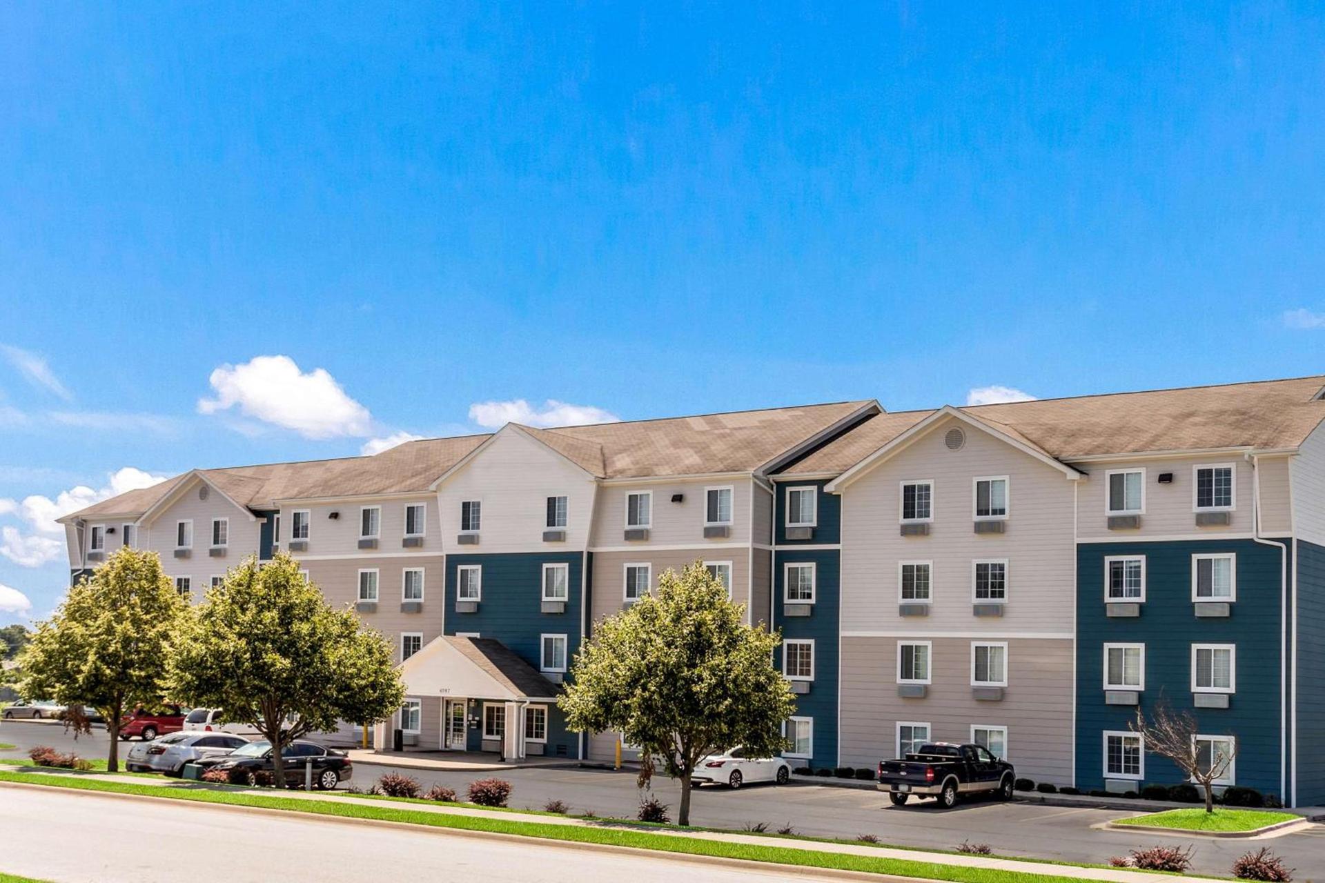WoodSpring Suites Bentonville — hotel in Bentonville