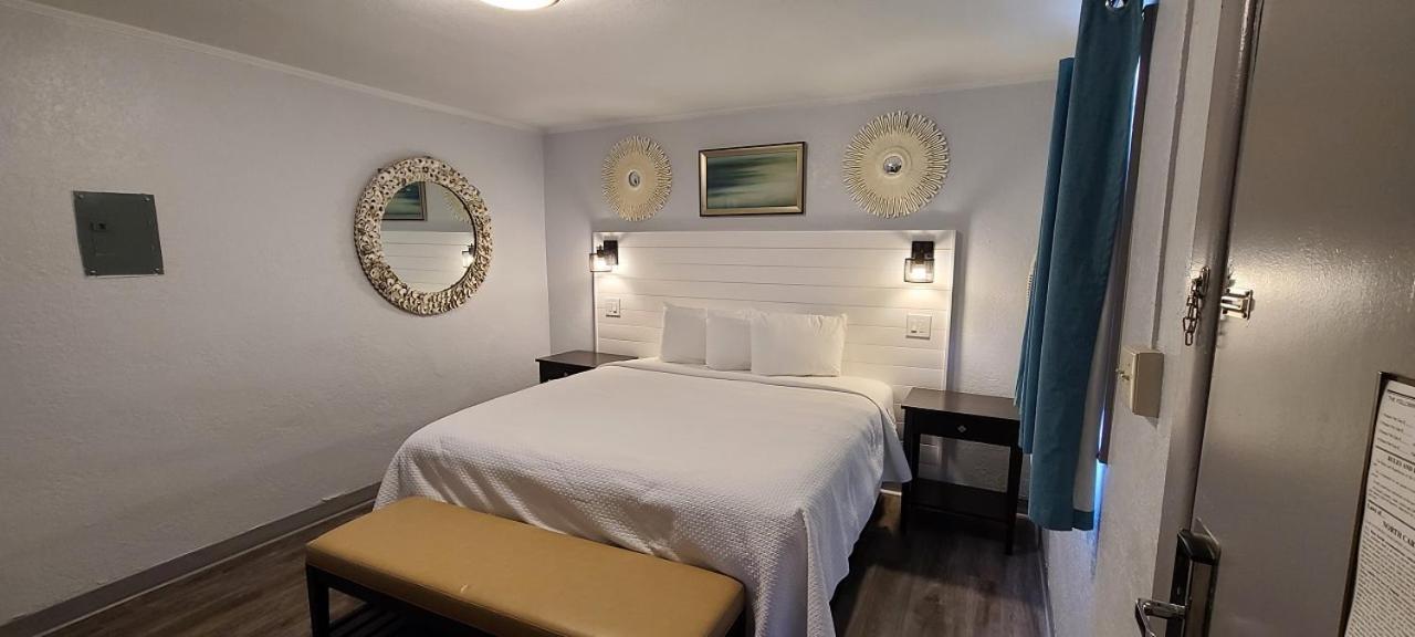 Outer Banks Motor Lodge photo 95