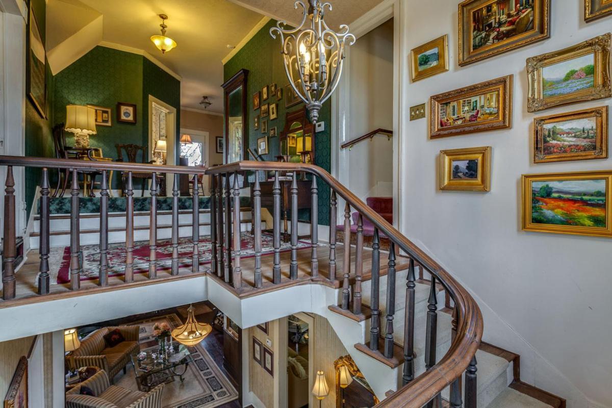 Four Winds Victorian Venue & Suites photo 13