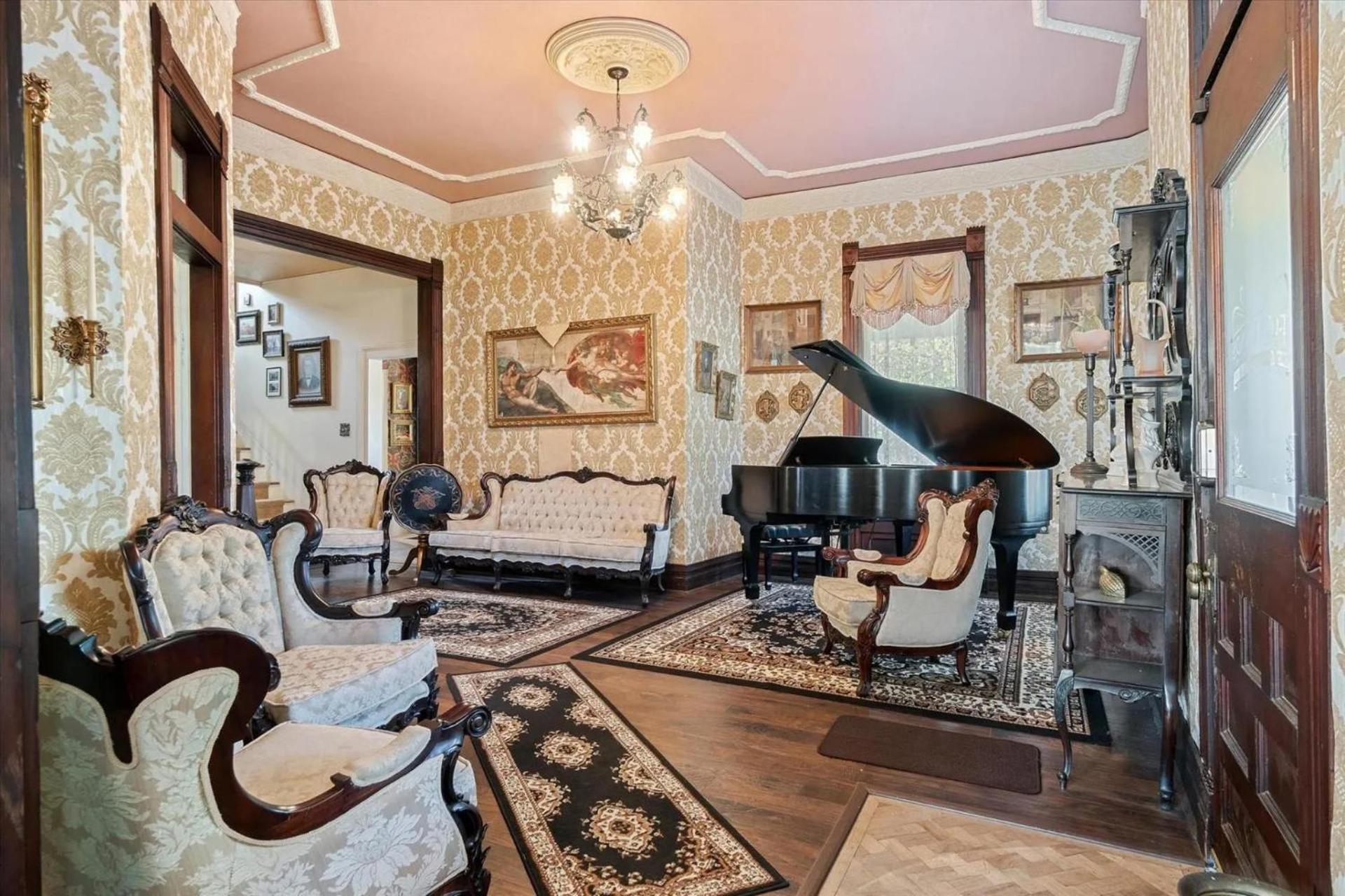 Four Winds Victorian Venue & Suites photo 14