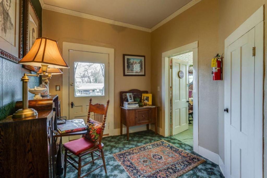 Four Winds Victorian Venue & Suites photo 18