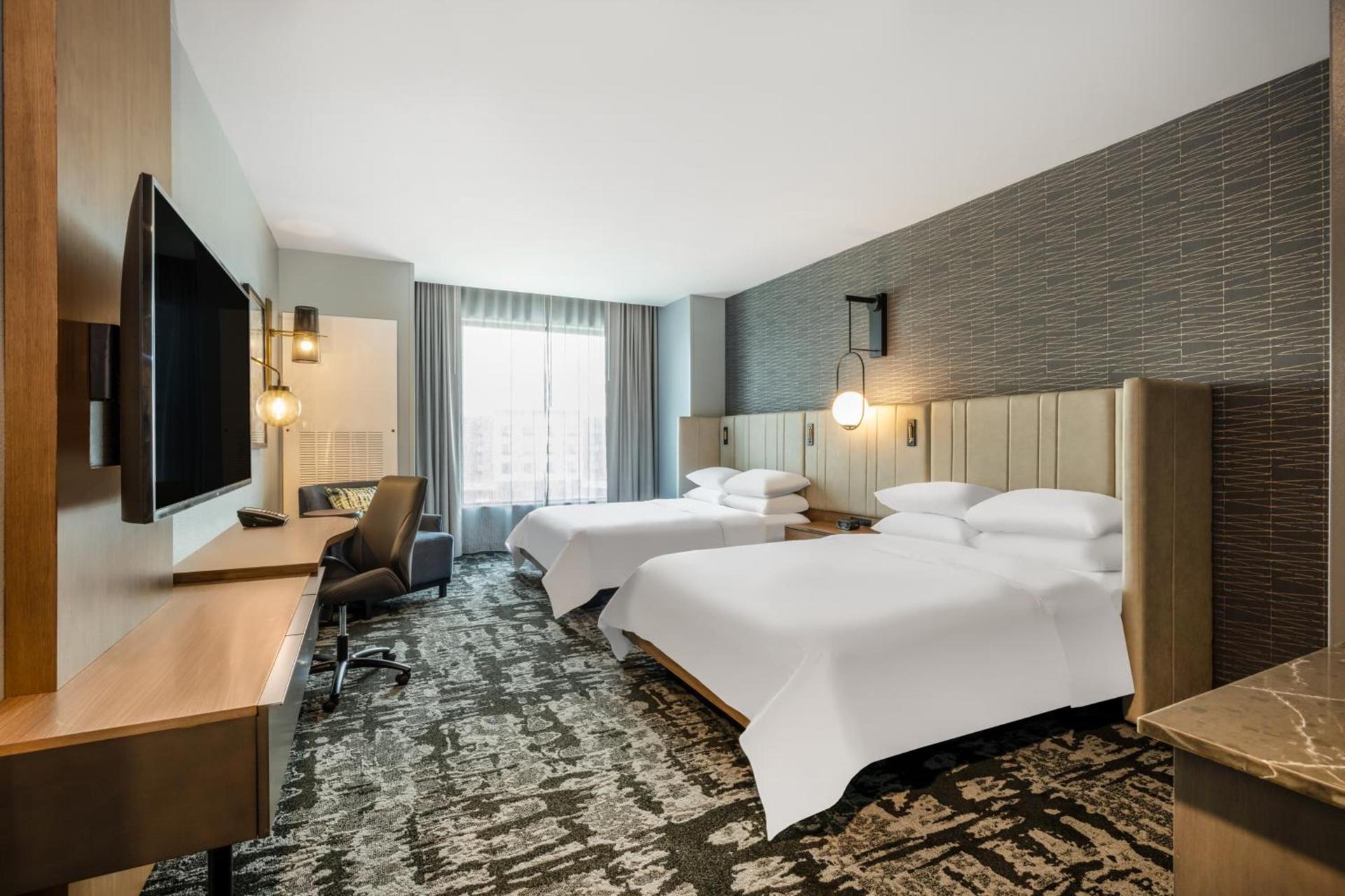 Crowne Plaza - Kearney by IHG photo 78