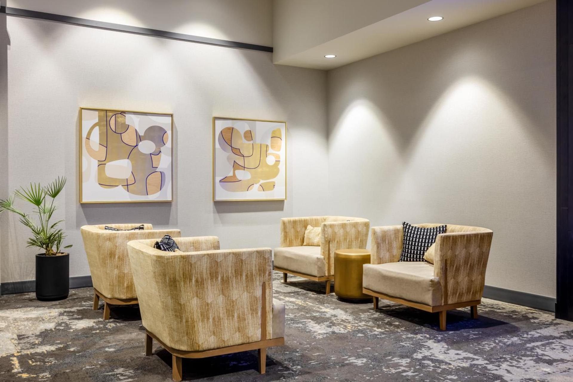 Crowne Plaza - Kearney by IHG photo 69