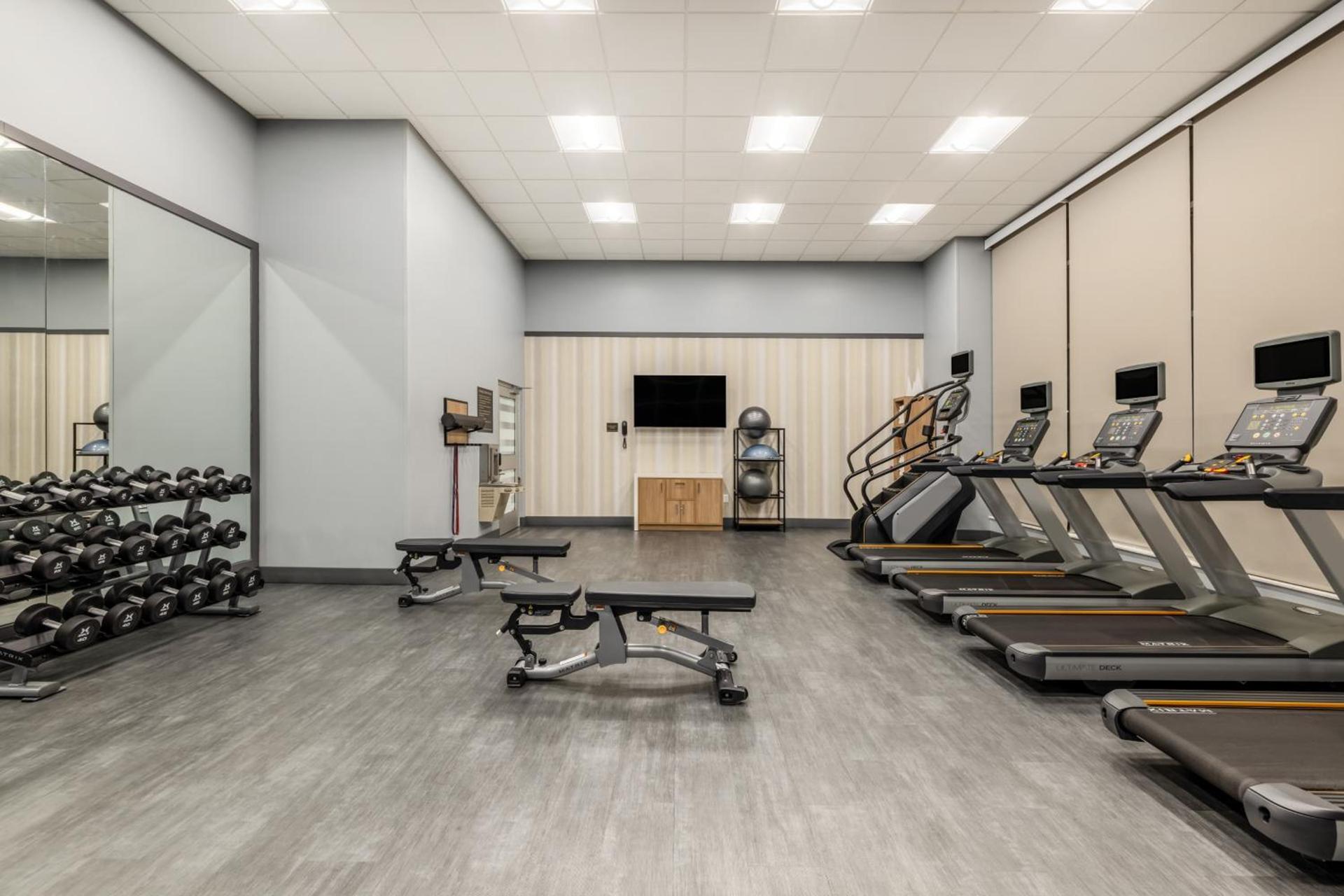 Crowne Plaza - Kearney by IHG photo 59