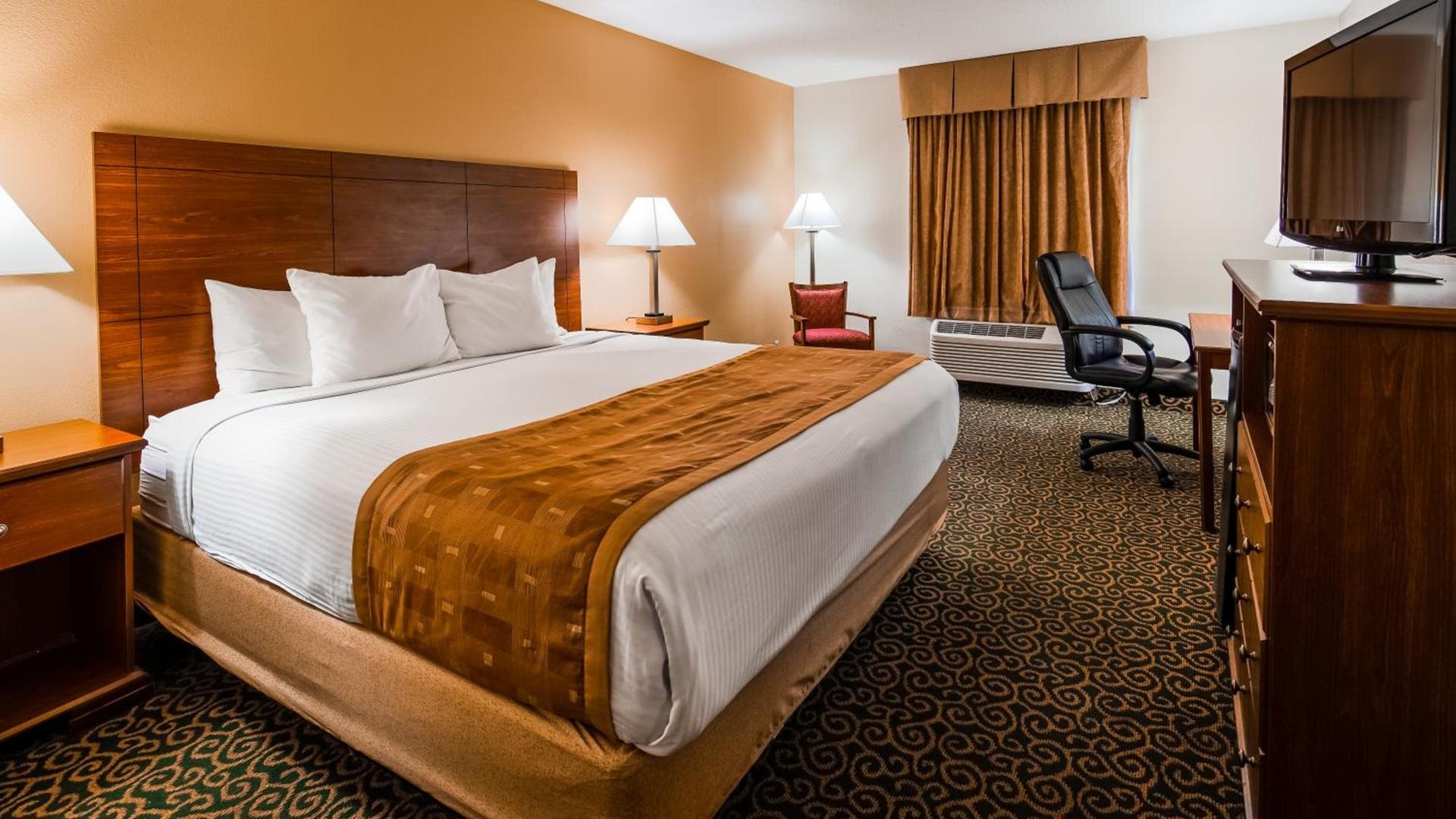 Deluxe Inn Wytheville photo 23