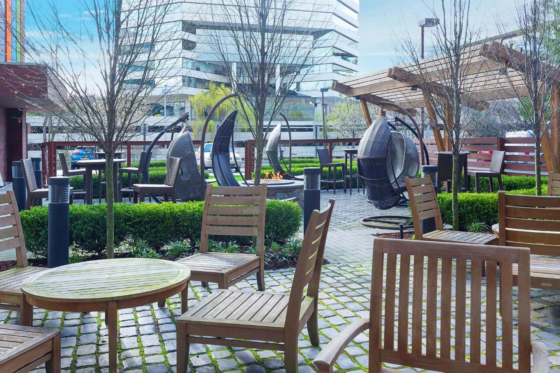EVEN Hotel Norwalk by IHG photo 68