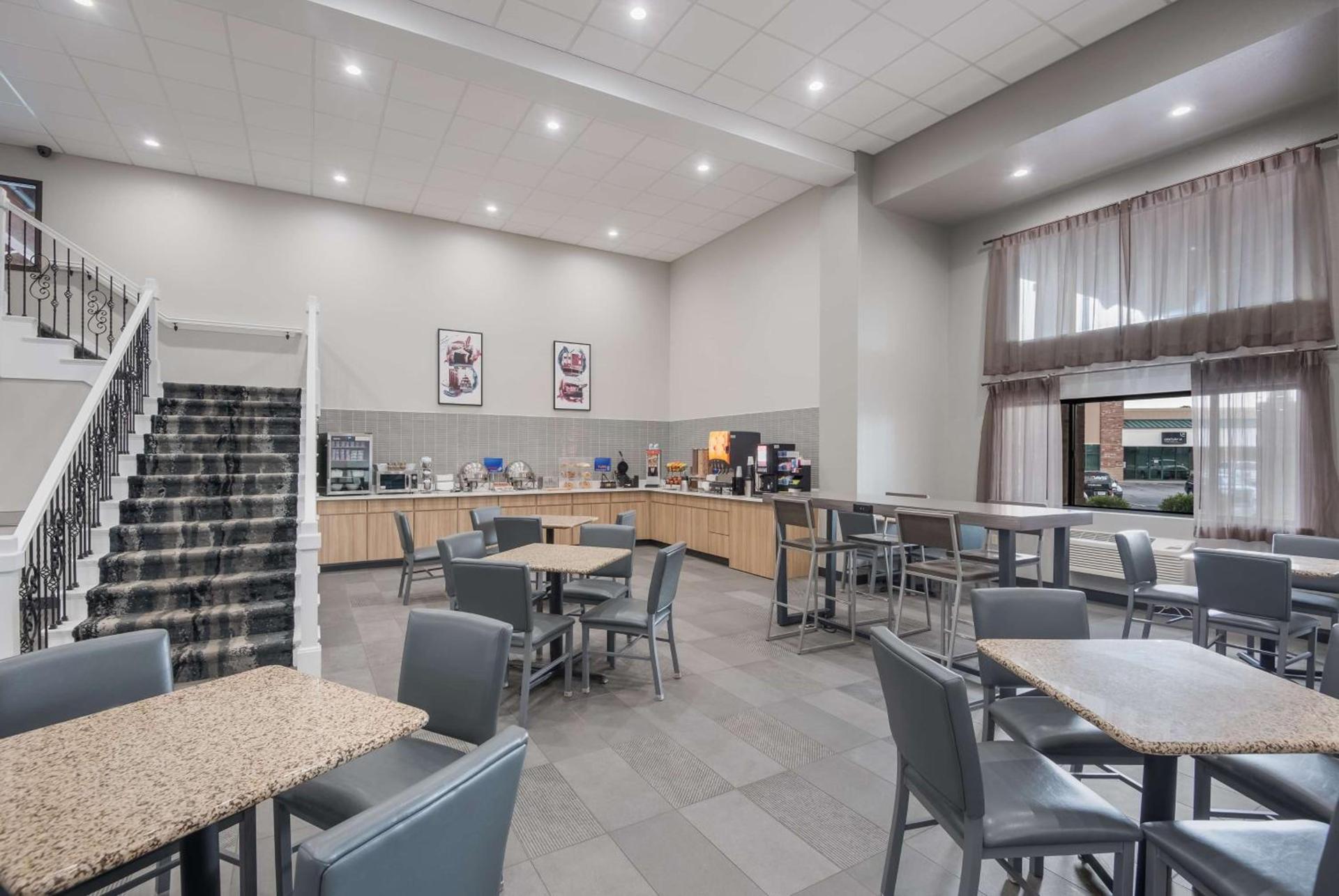 Best Western Fort Wayne I-69 North photo 47