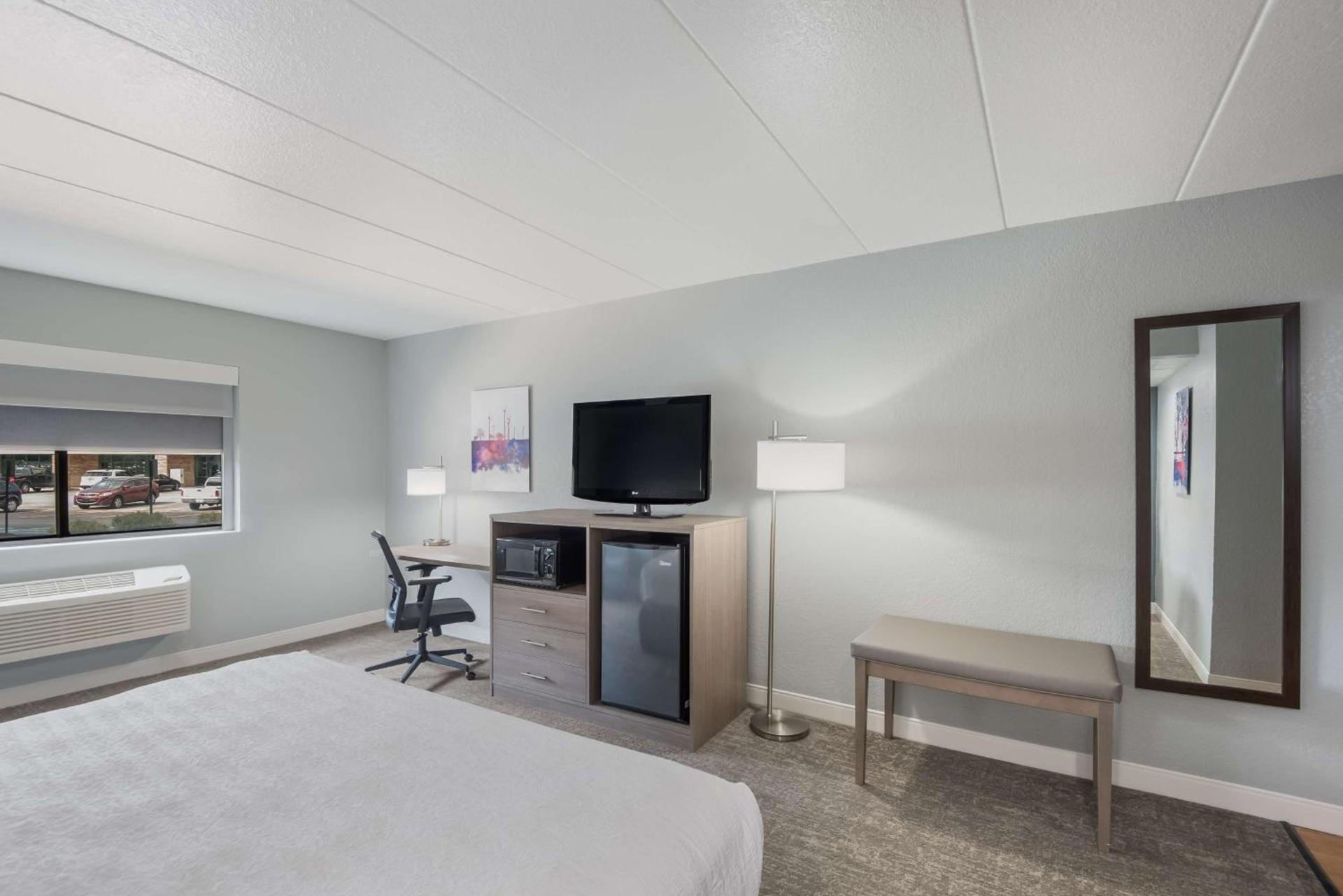 Best Western Fort Wayne I-69 North photo 12