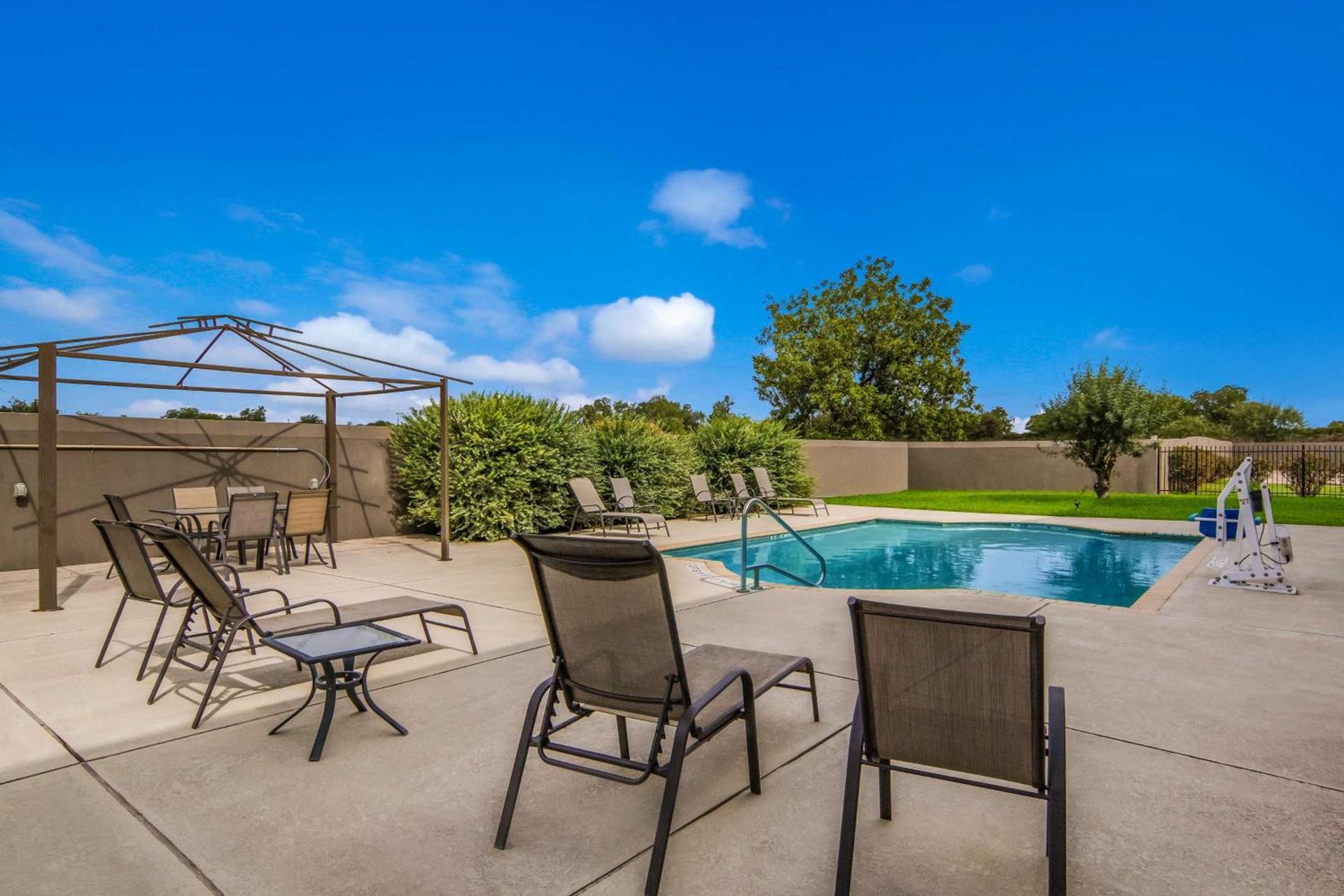 Best Western Comanche Inn photo 27