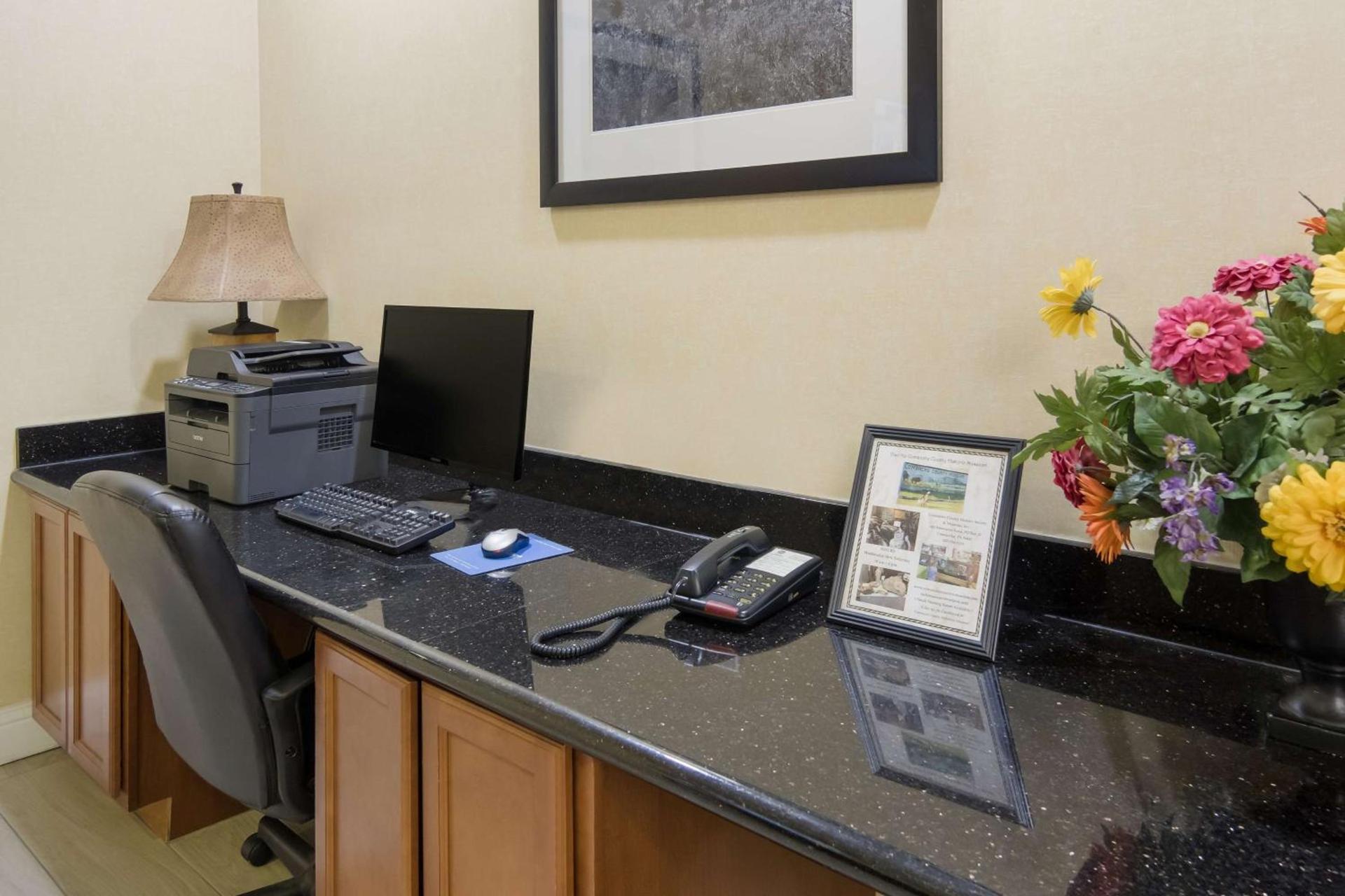 Best Western Comanche Inn photo 28