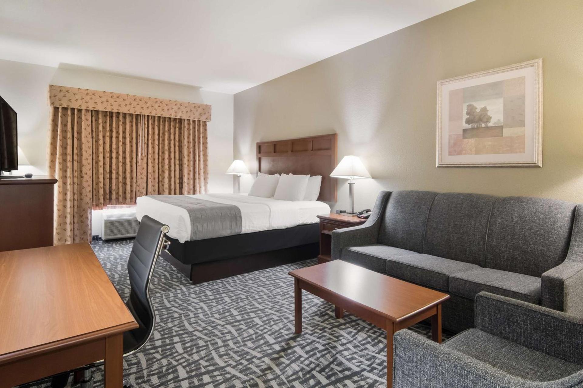 Best Western Comanche Inn photo 8