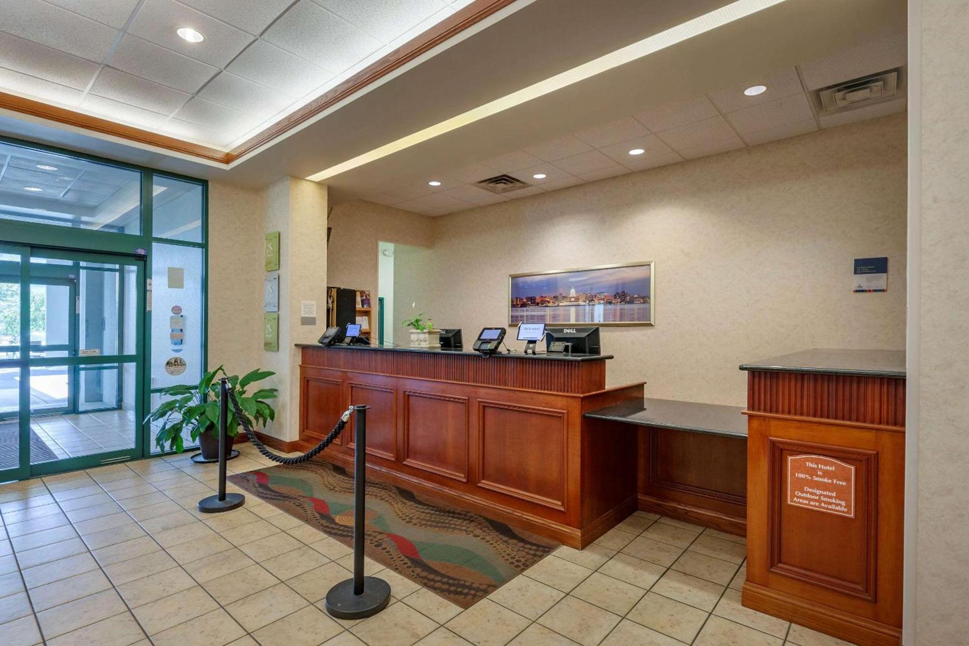 Clarion Suites at the Alliant Energy Center photo 50