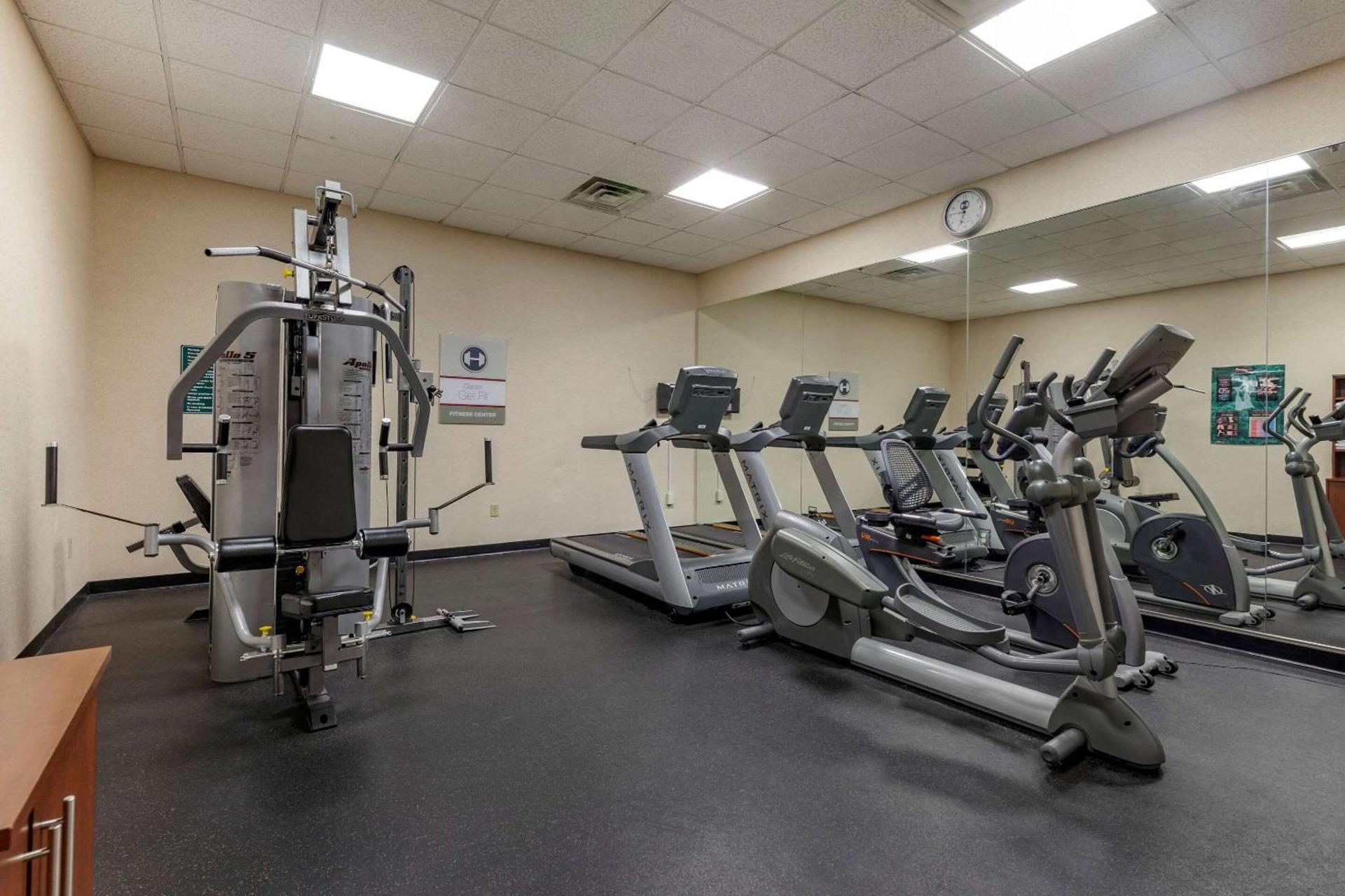 Clarion Suites at the Alliant Energy Center photo 7