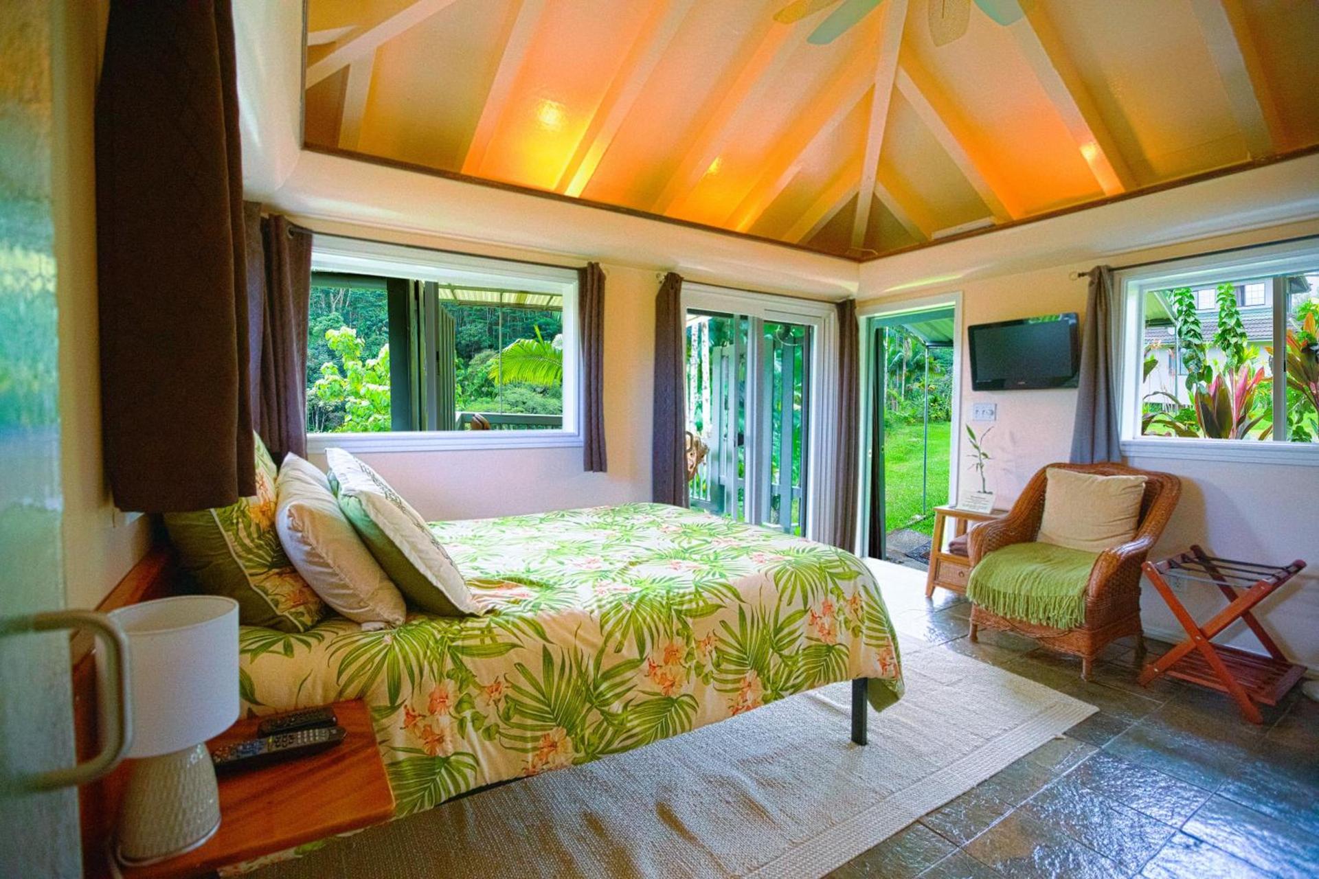 The Inn at Kulaniapia Falls photo 11