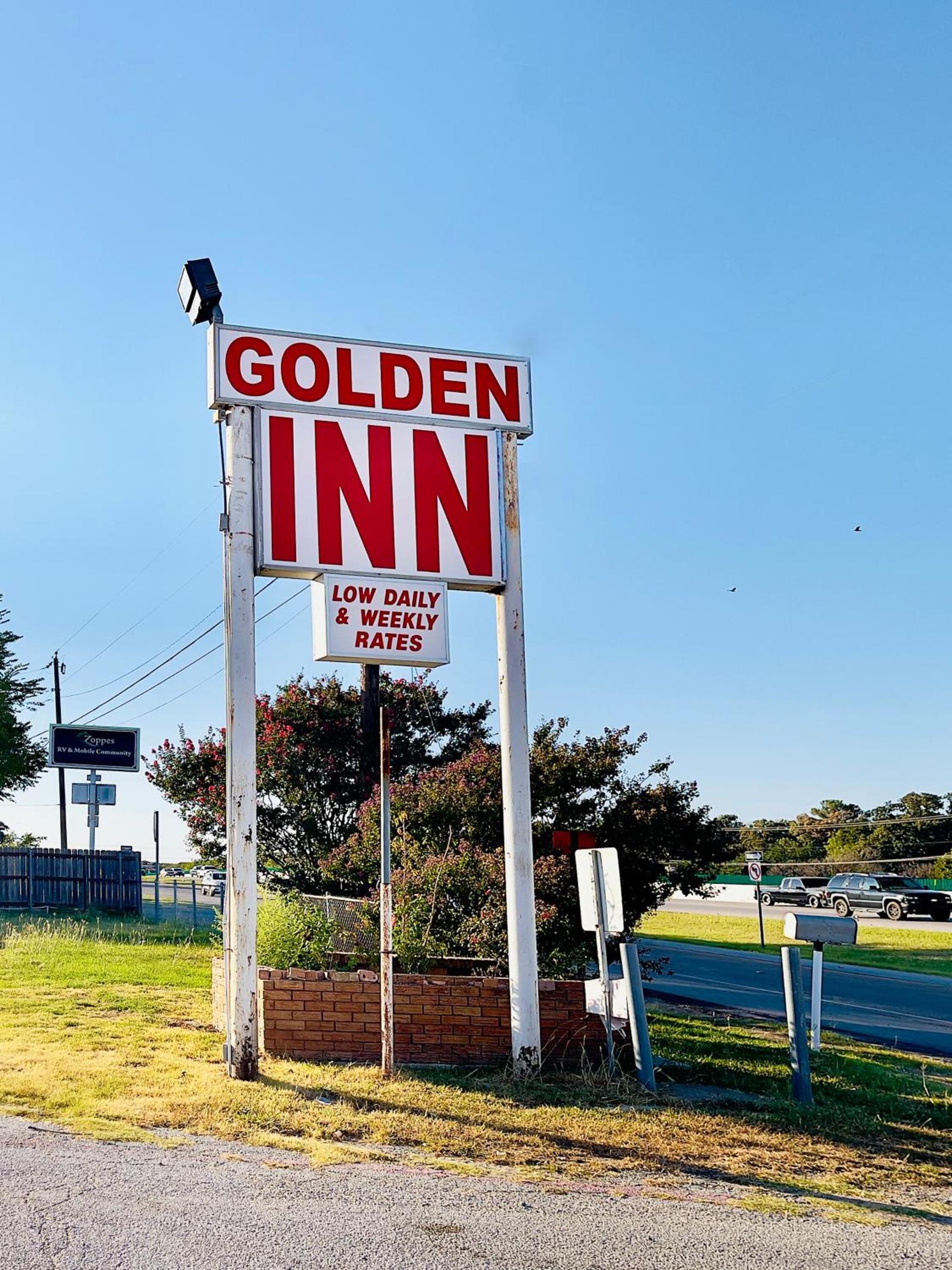 Golden Inn photo 1