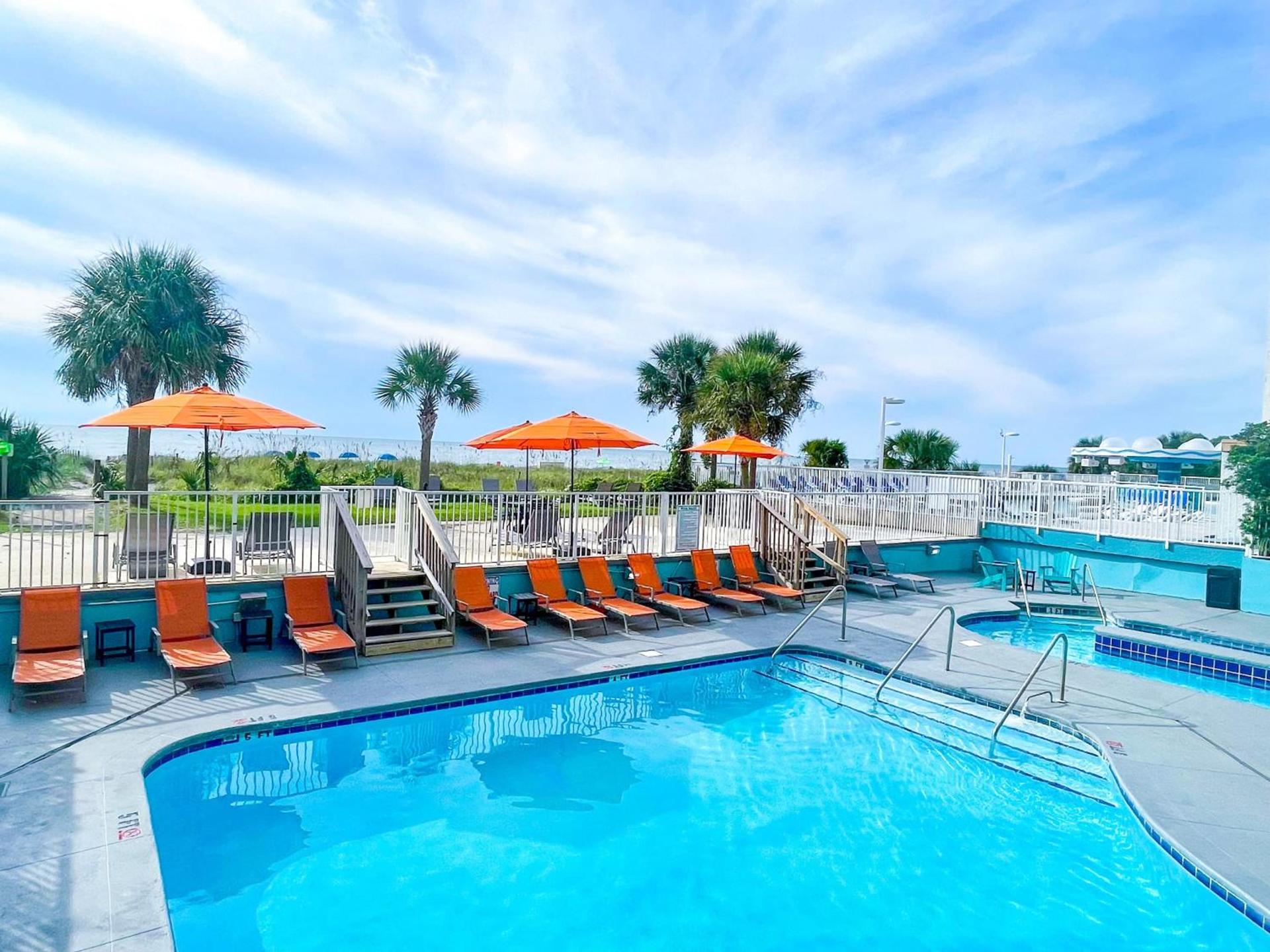 Palette Resort Myrtle Beach photo 2