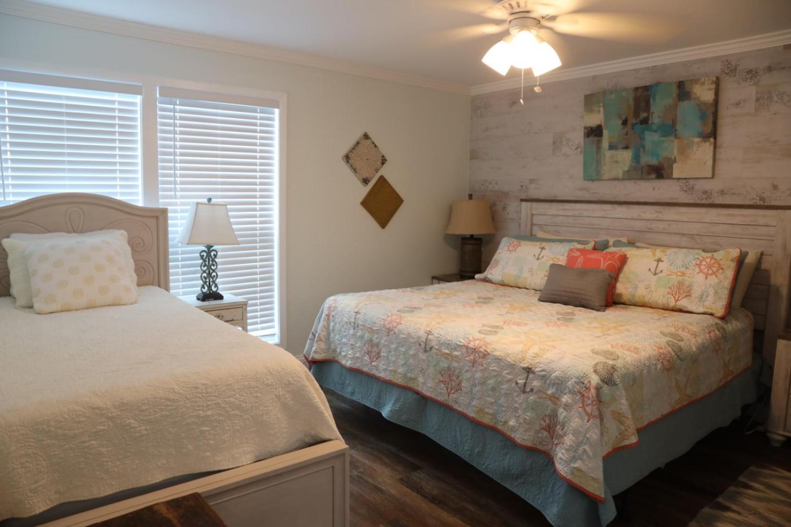 Executive Keys Condominiums on the Beach photo 22