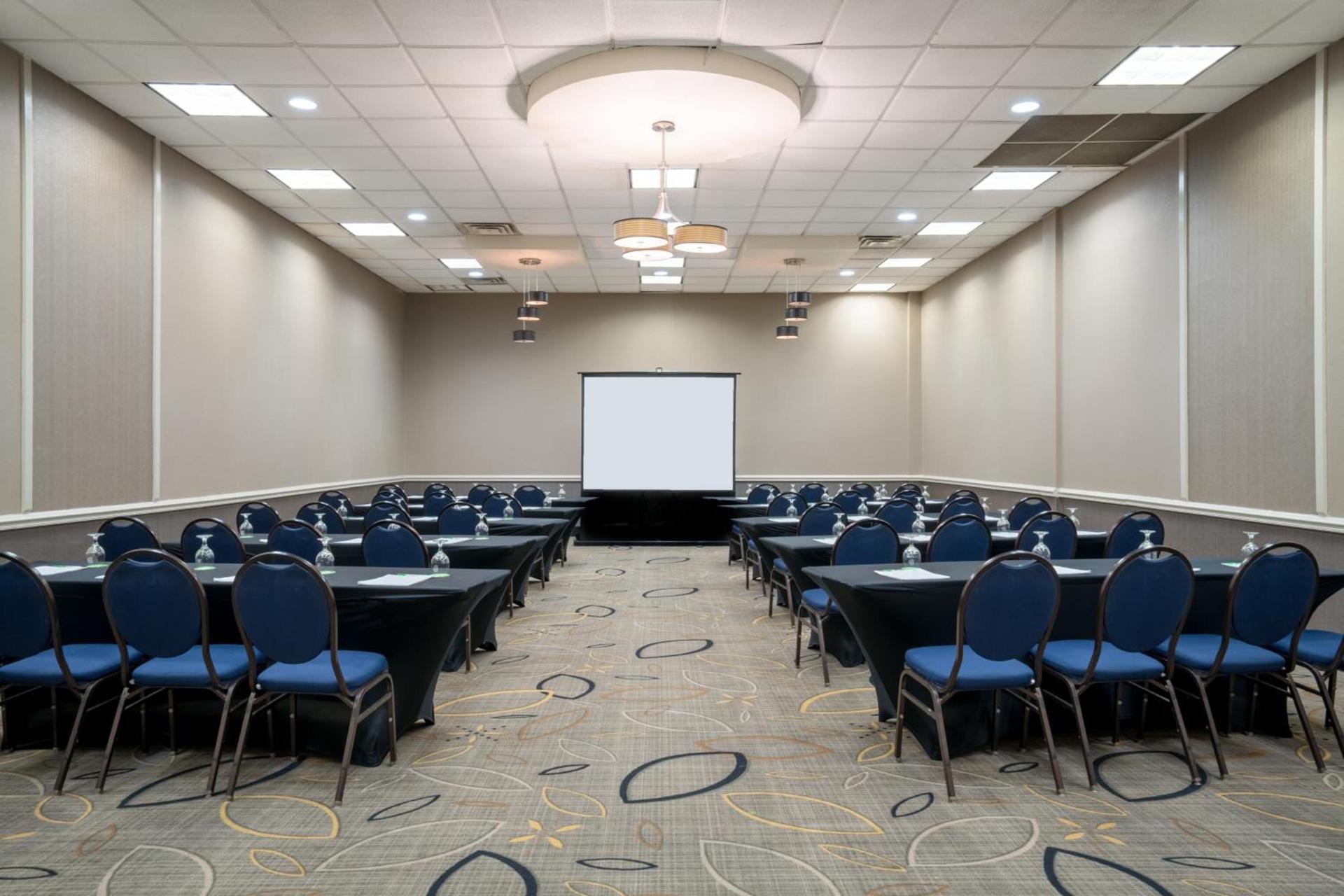 Holiday Inn Morgantown - Reading Area by IHG photo 43