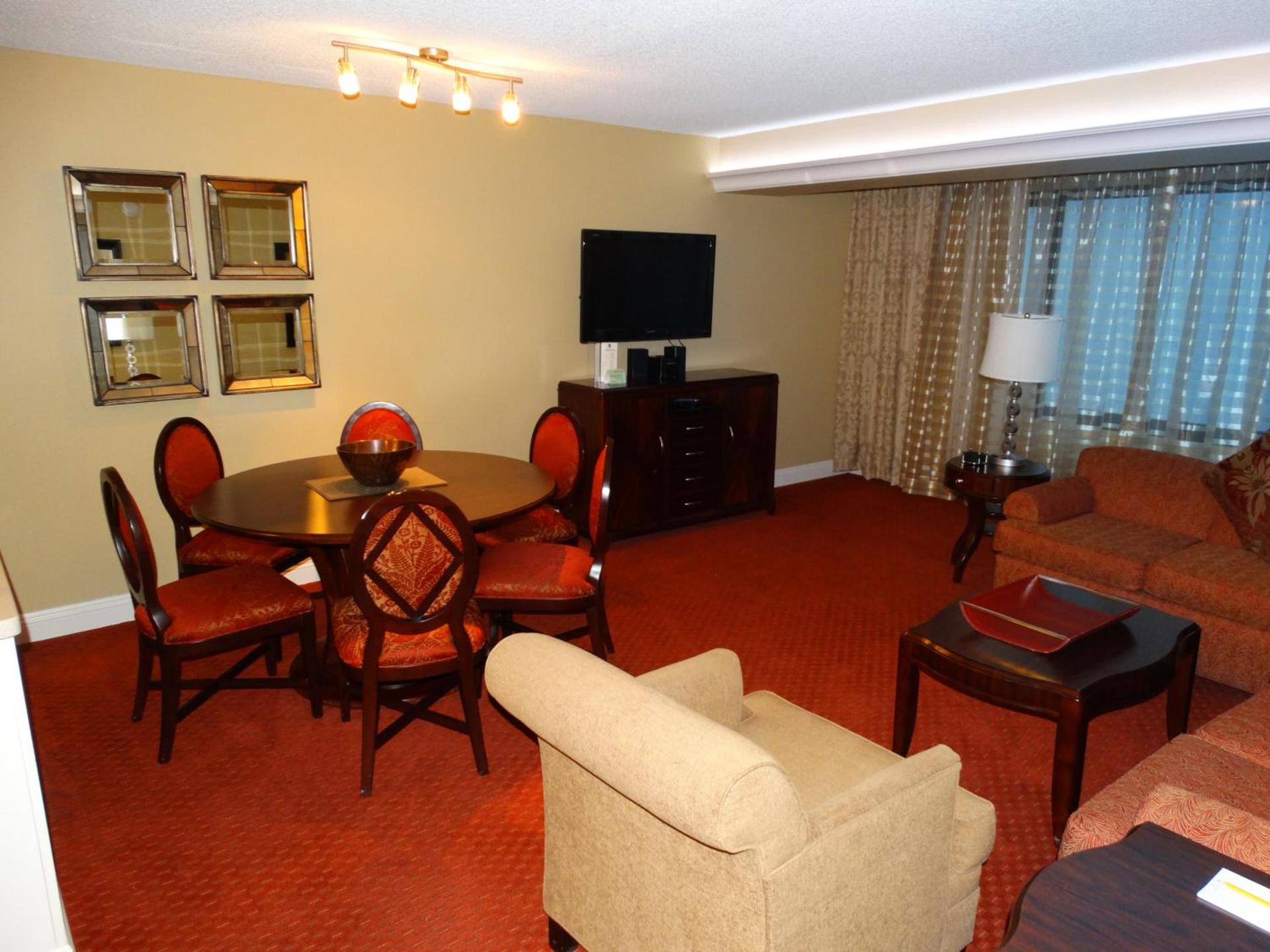 Suites at Jockey Club (No Resort Fee) photo 3