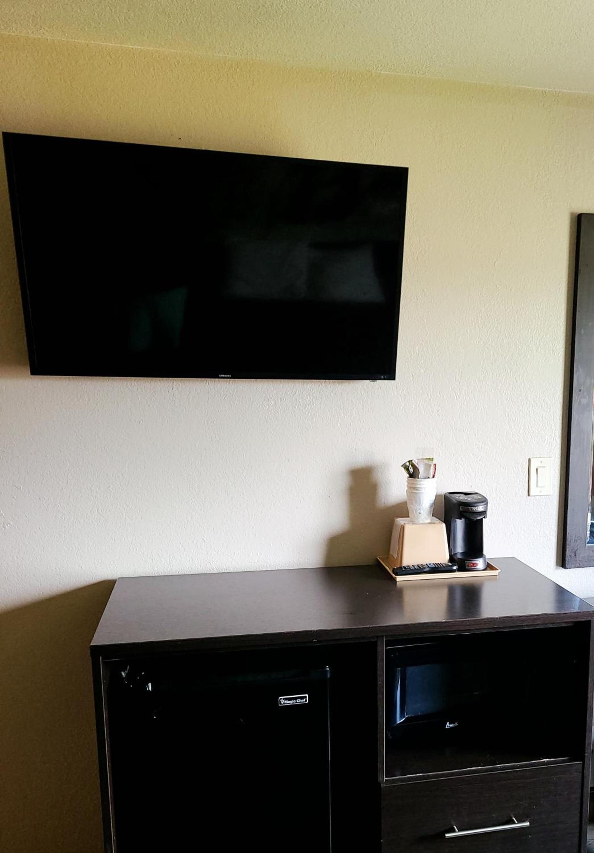 Super 8 by Wyndham Mesa Gilbert photo 17