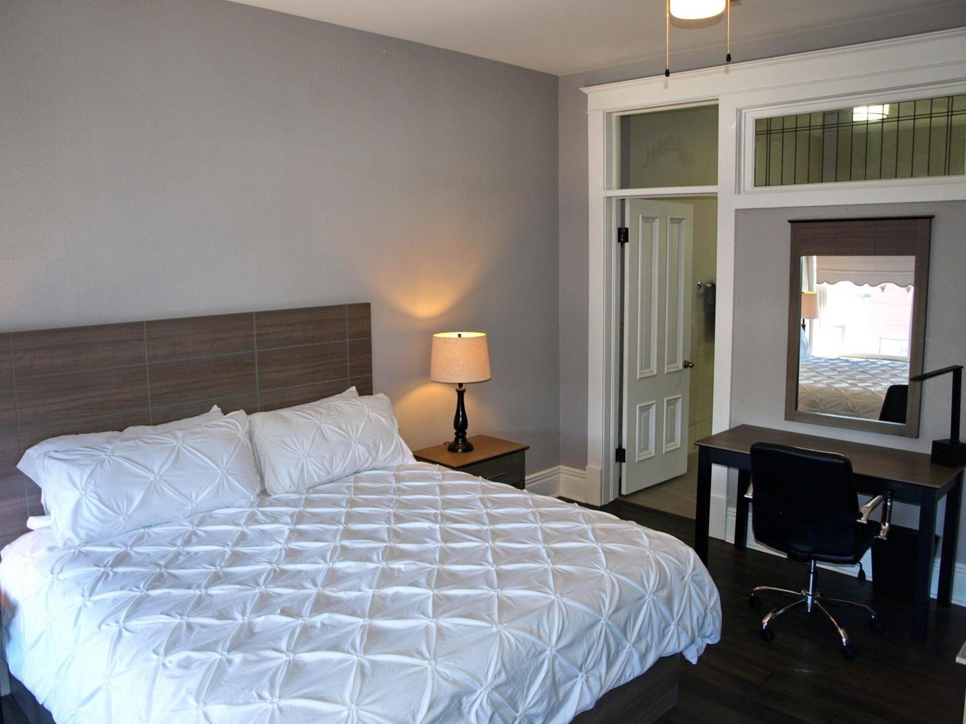 Cornerstone Inn photo 12
