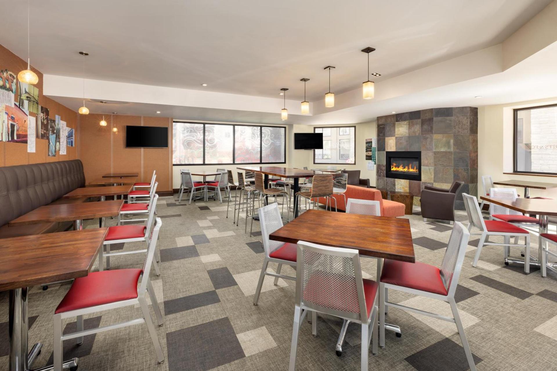 Elevation Hotel & Spa photo 40