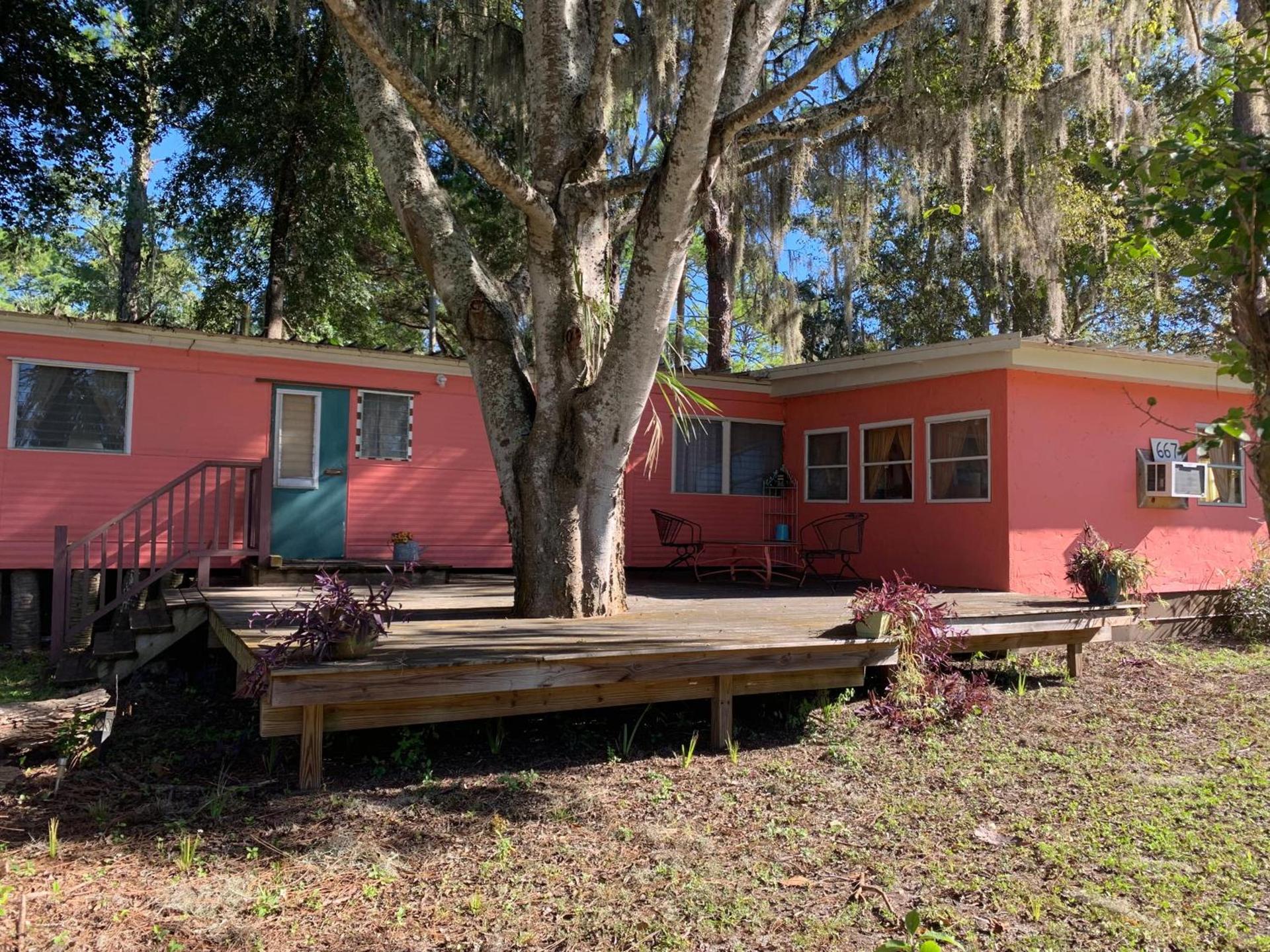 Nature Coast Inn & Cottages photo 30