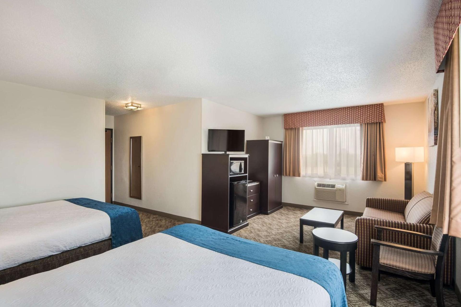 Best Western Mount Pleasant Inn photo 10