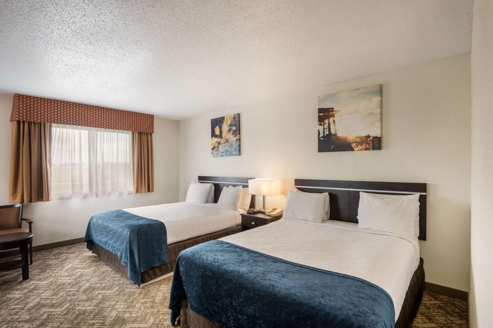 Best Western Mount Pleasant Inn photo 12