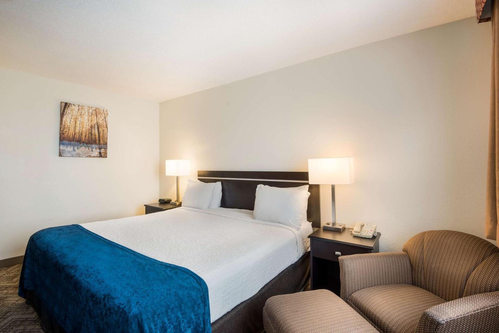 Best Western Mount Pleasant Inn photo 27