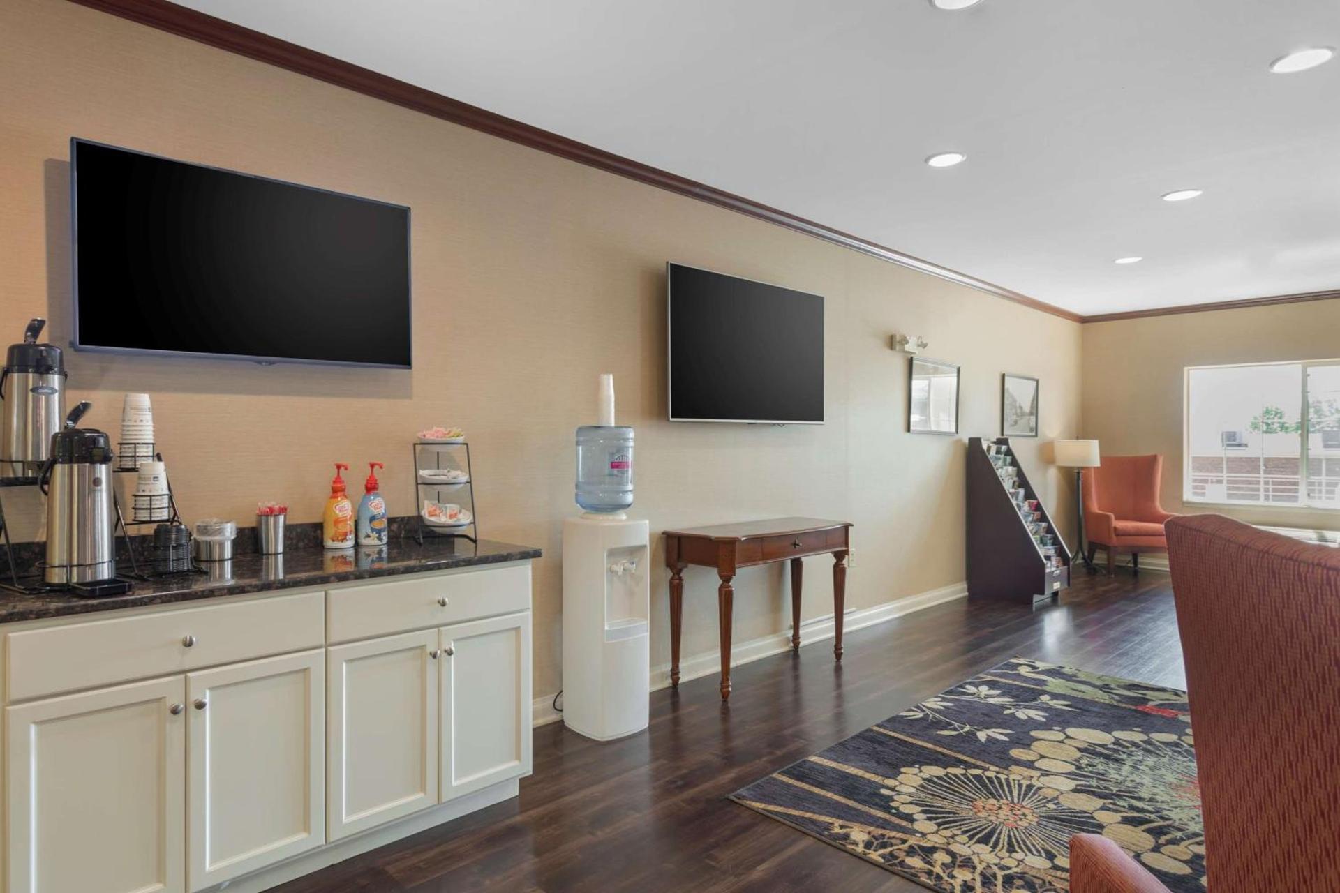 Best Western Lawrenceburg Inn photo 8