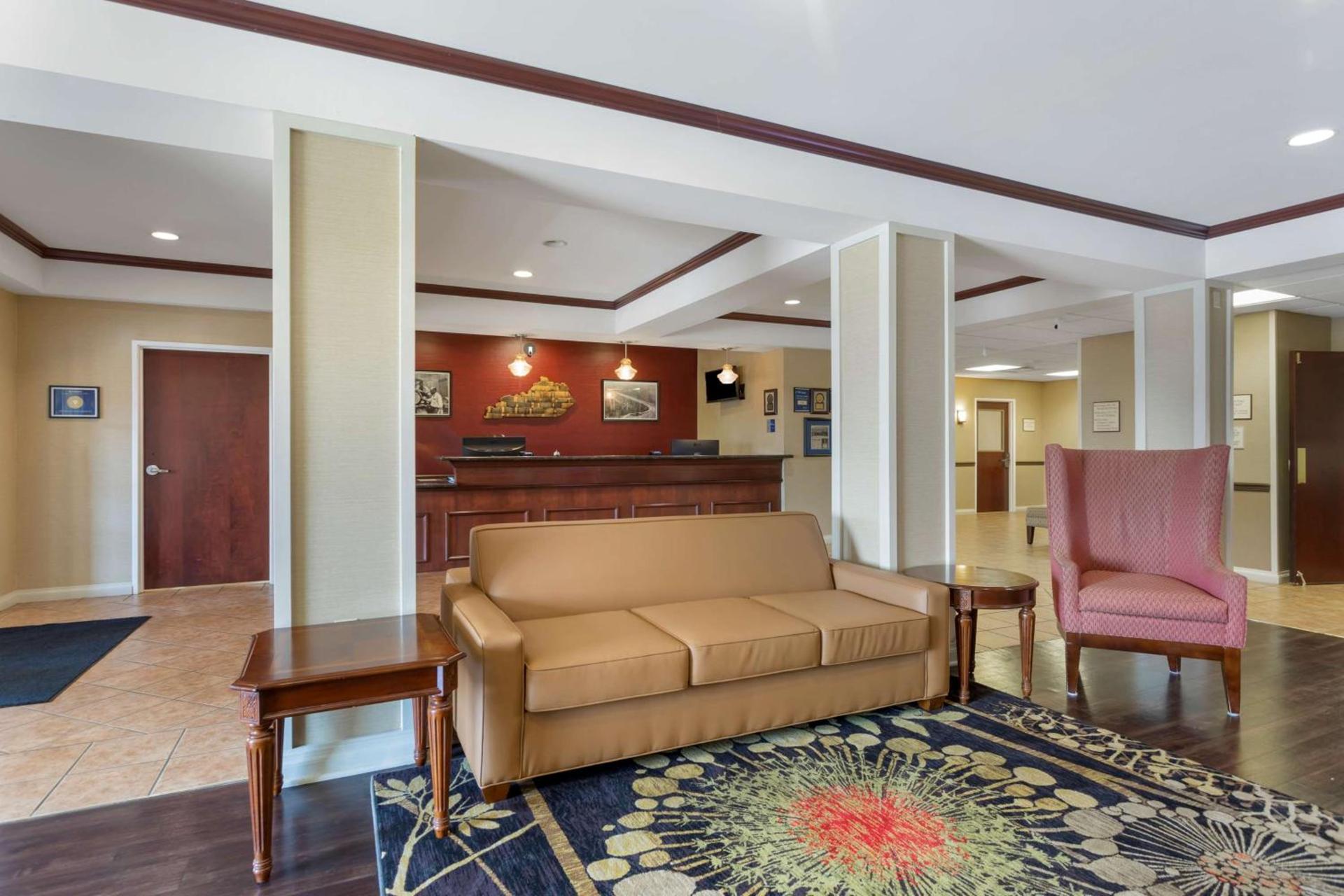 Best Western Lawrenceburg Inn photo 2