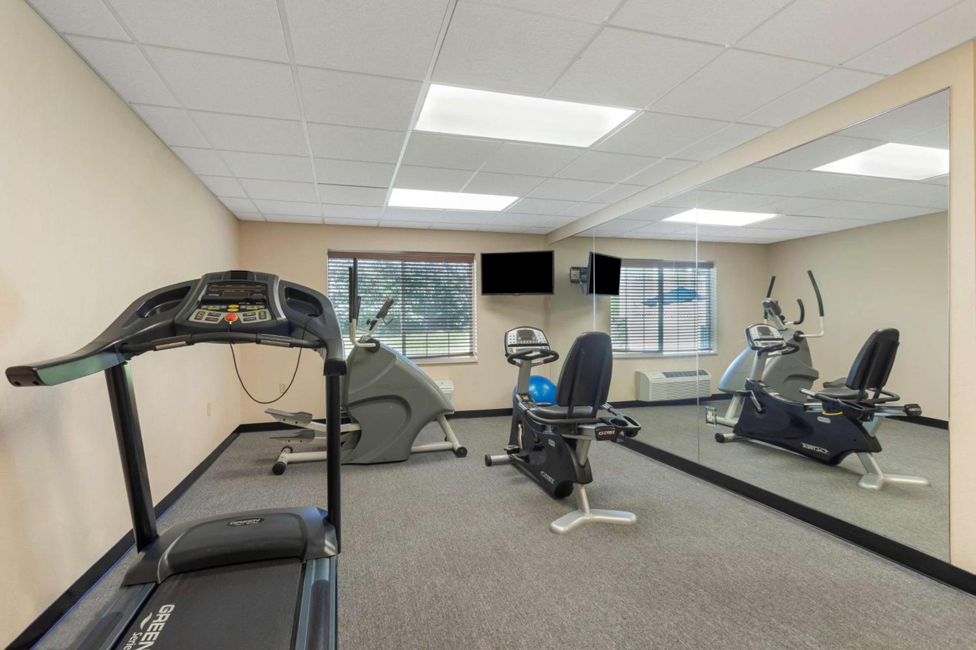 Best Western Lawrenceburg Inn photo 7