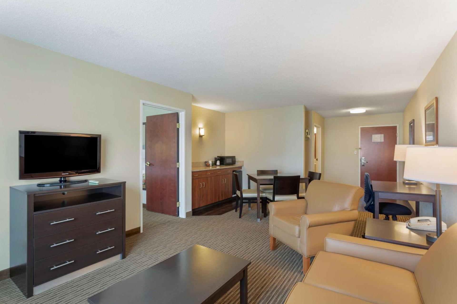 Best Western Lawrenceburg Inn photo 18