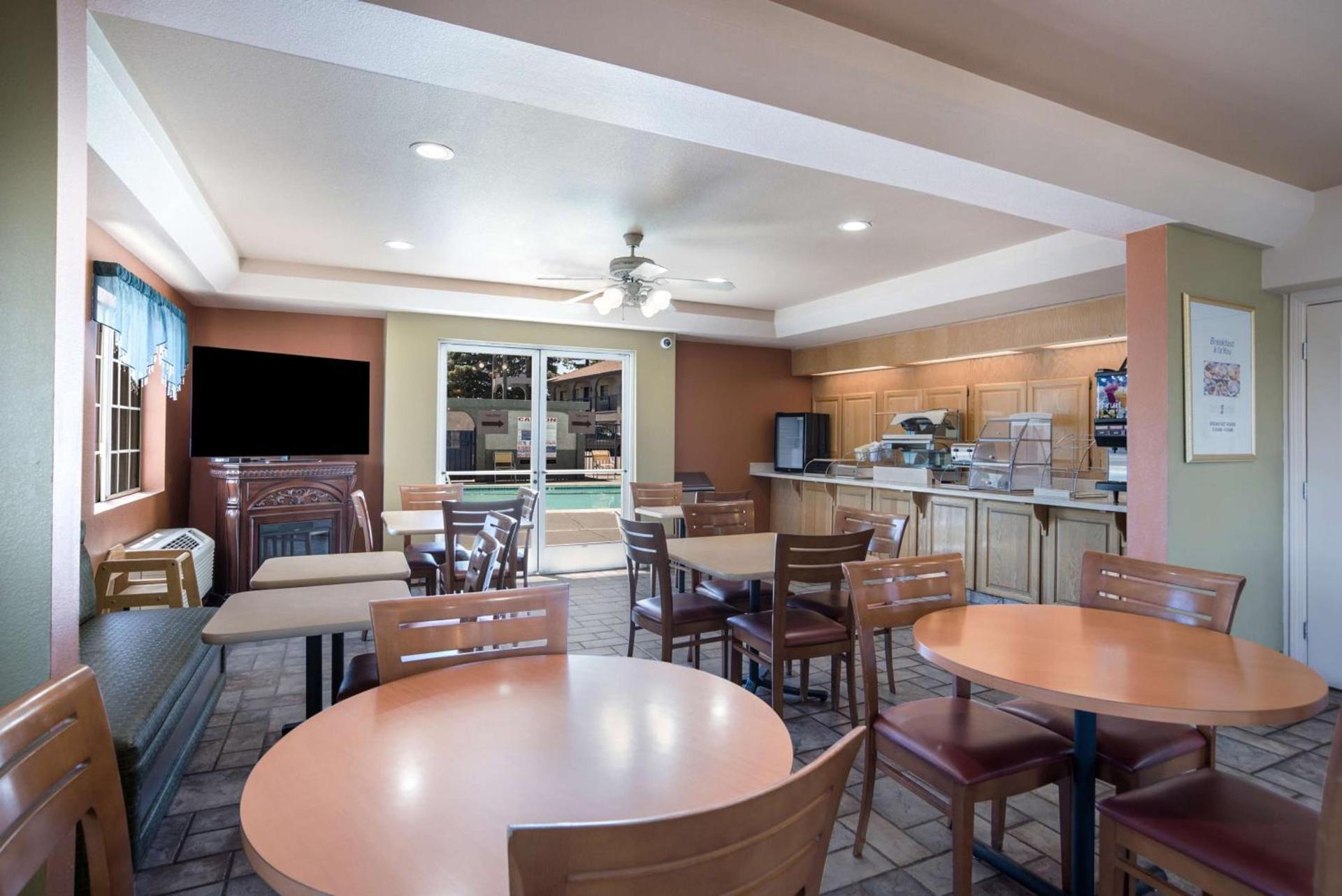SureStay Hotel by Best Western Ukiah photo 23