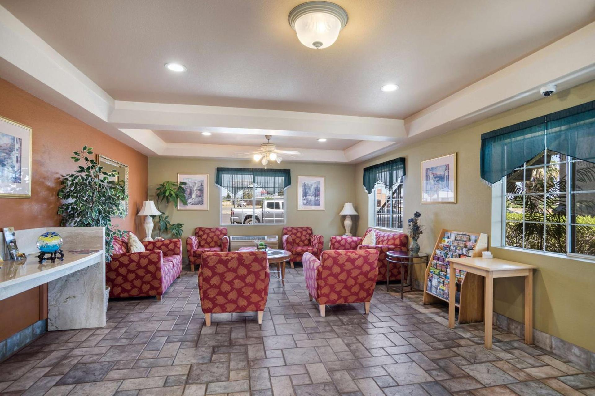 SureStay Hotel by Best Western Ukiah photo 9